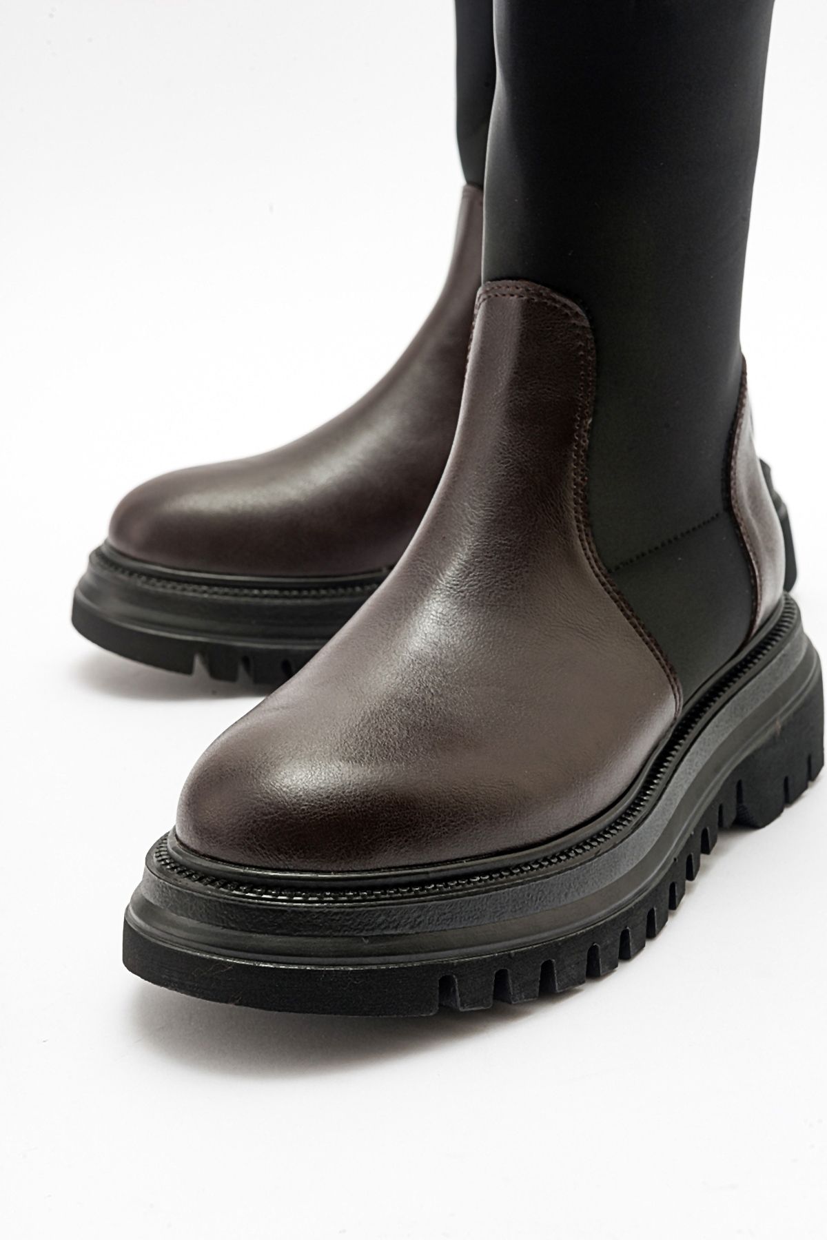 چکمه و بوتی چند رنگ زنانه قایق عاملی اورجینال luvishoes