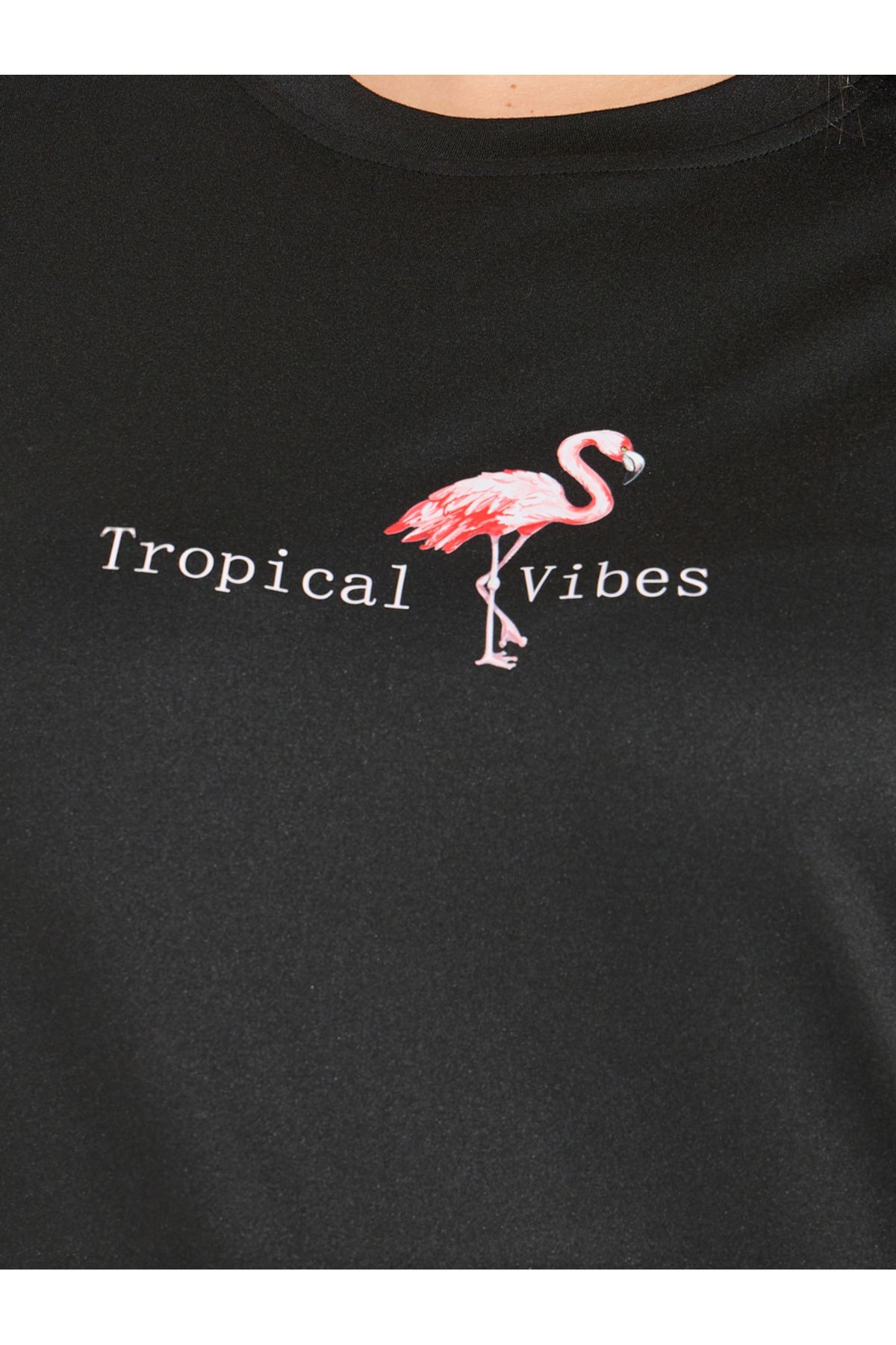 Styli-Plus Size Flamingo Print T-Shirt with Piped Hem Pyjama Set 3