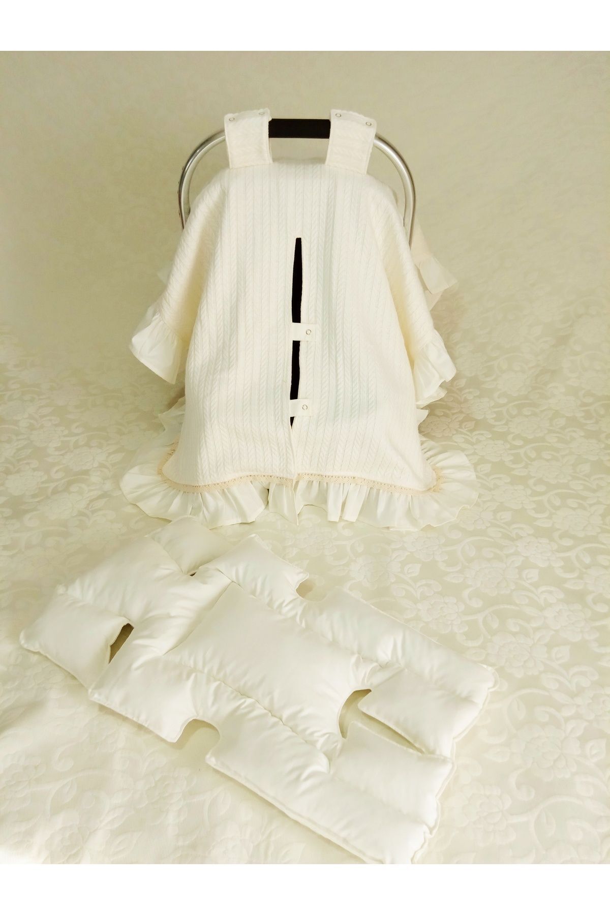 Wenaris FIRFIRLI ÖRGÜ PİKE Puset örtüsü, Puset minderi, 2 parça fotoğrafı 4 (önizleme)