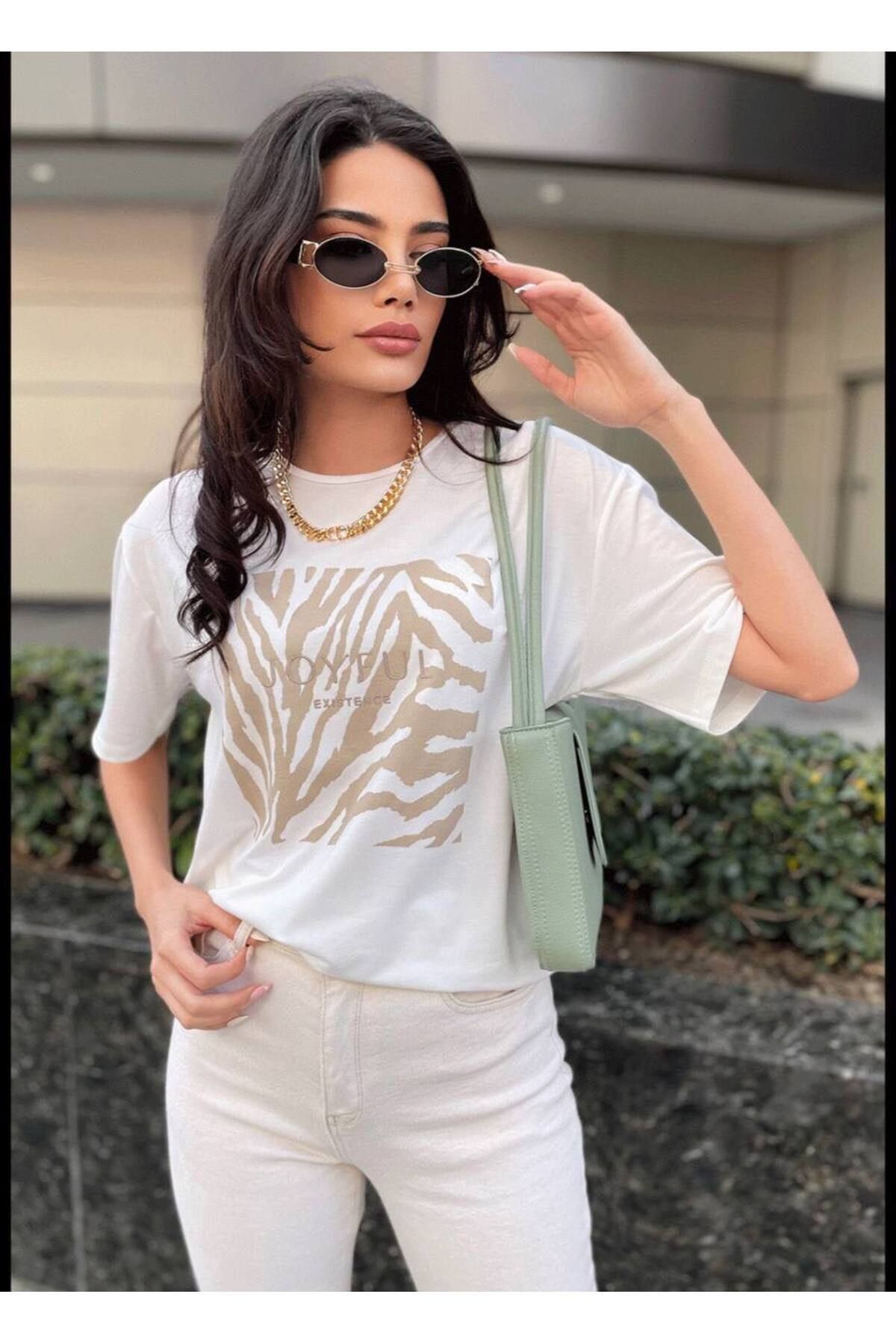 Fiori-تي شيرت مطبوع عليه Joyful 3