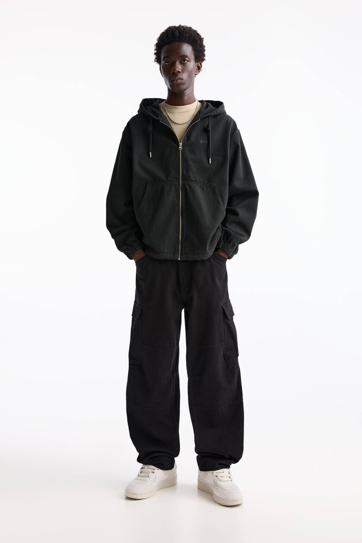 شلوار مشکی مردانه حمل بار درز اورجینال Pull Bear Pull & Bear