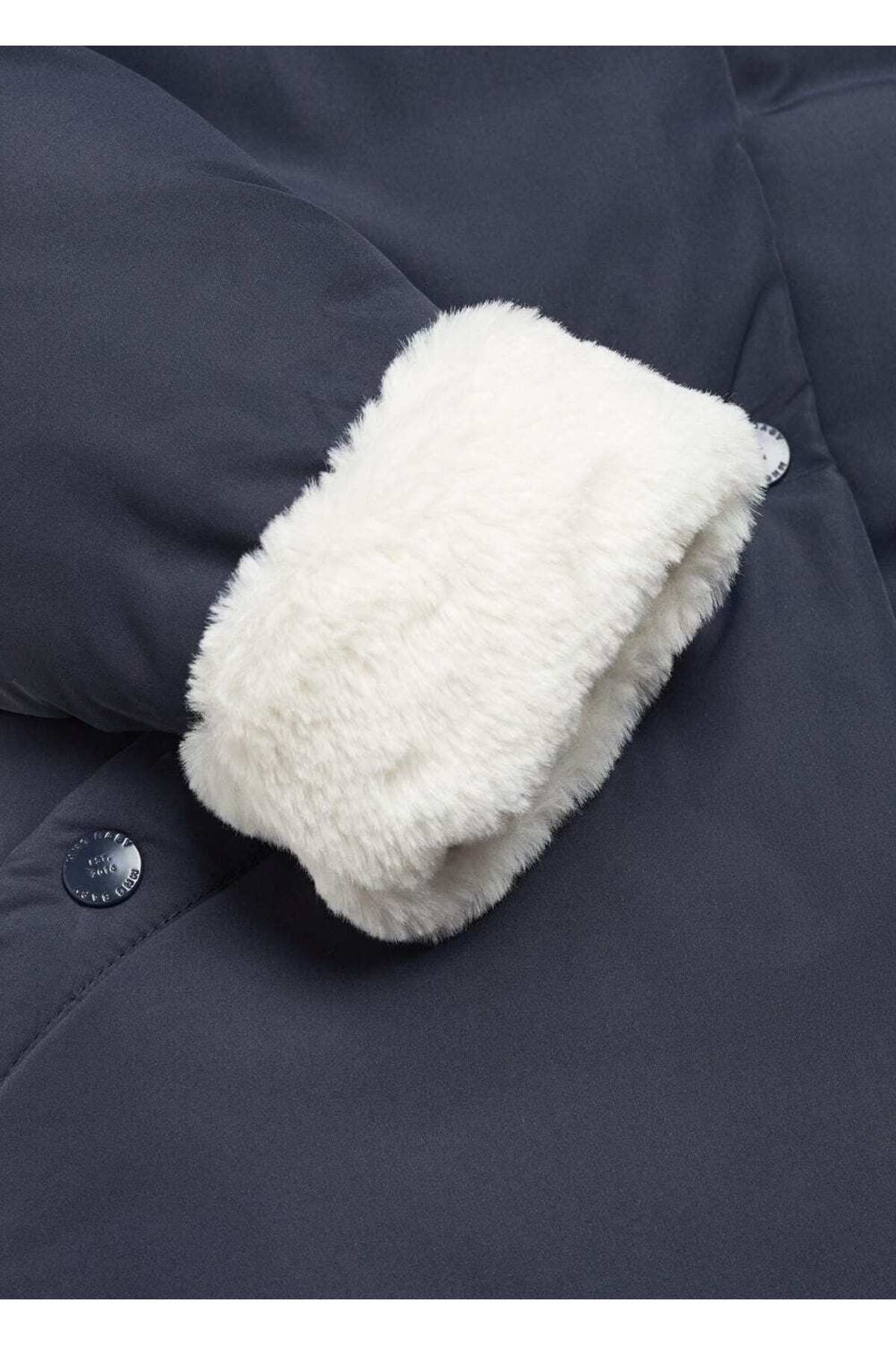 Suni kürk astarlı anorak
