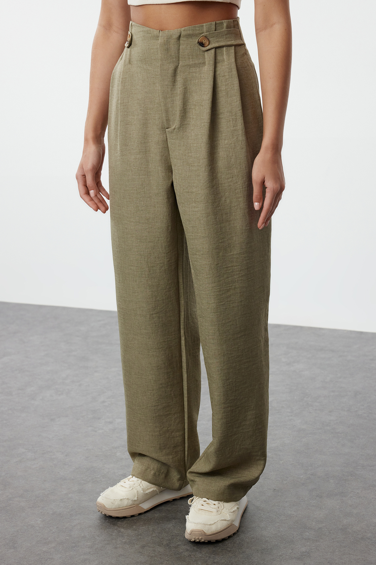 Trendyolmilla  Haki Bel Detaylı Wide Leg/Geniş Paça Dokuma Pantolon TEDAW25PL00000 - Görsel 3