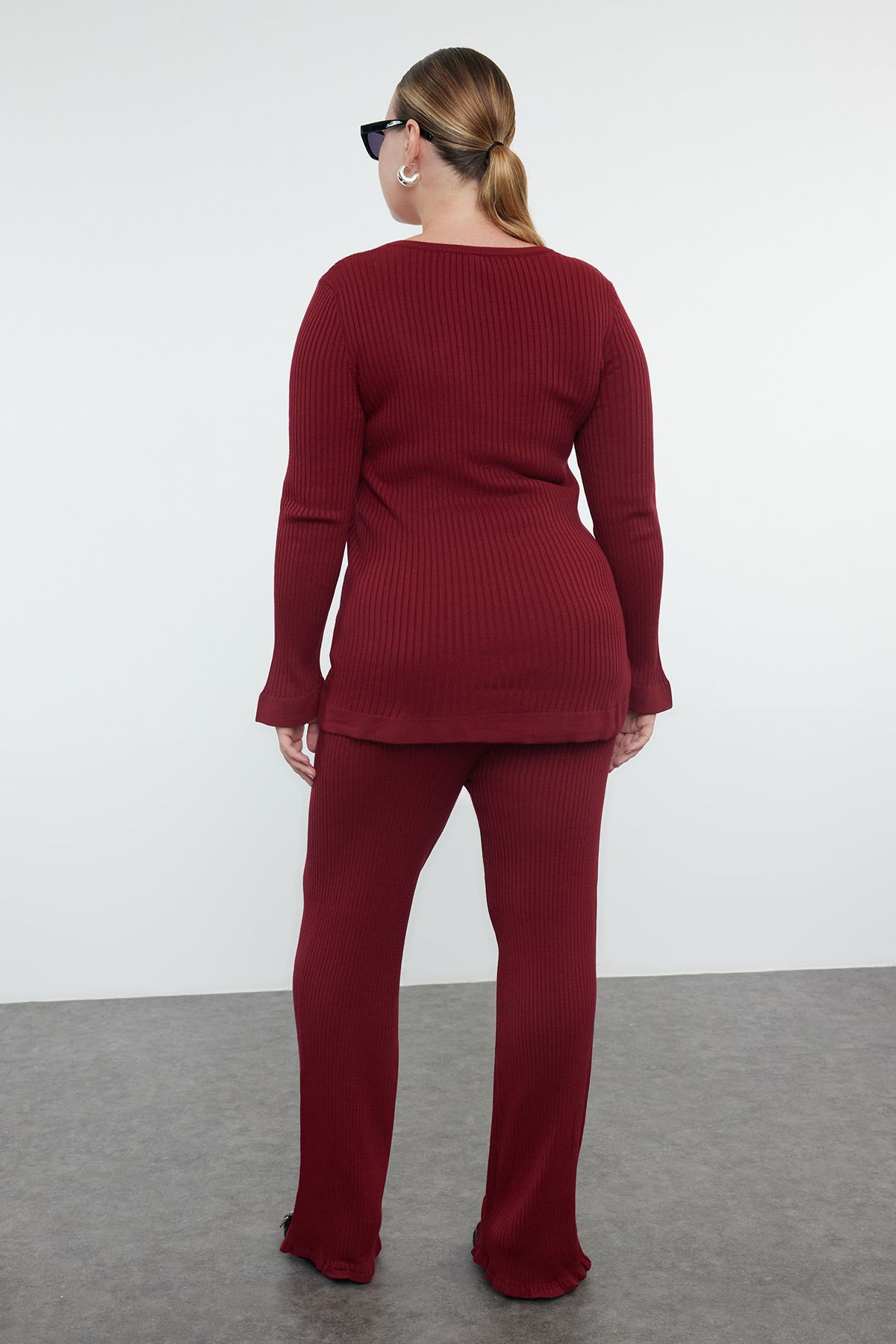 Trendyol Curve-Dark Cherry Knitwear Top and Bottom Set - With Flywheel and Buttons TBBAW25CP00009 4