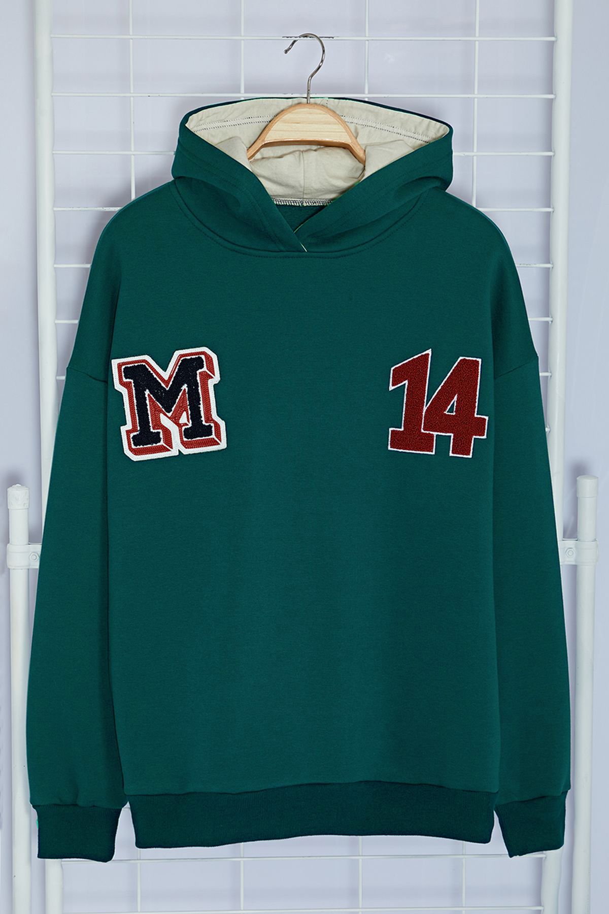 trendyol-man-mens-green-slogan-long-oversized