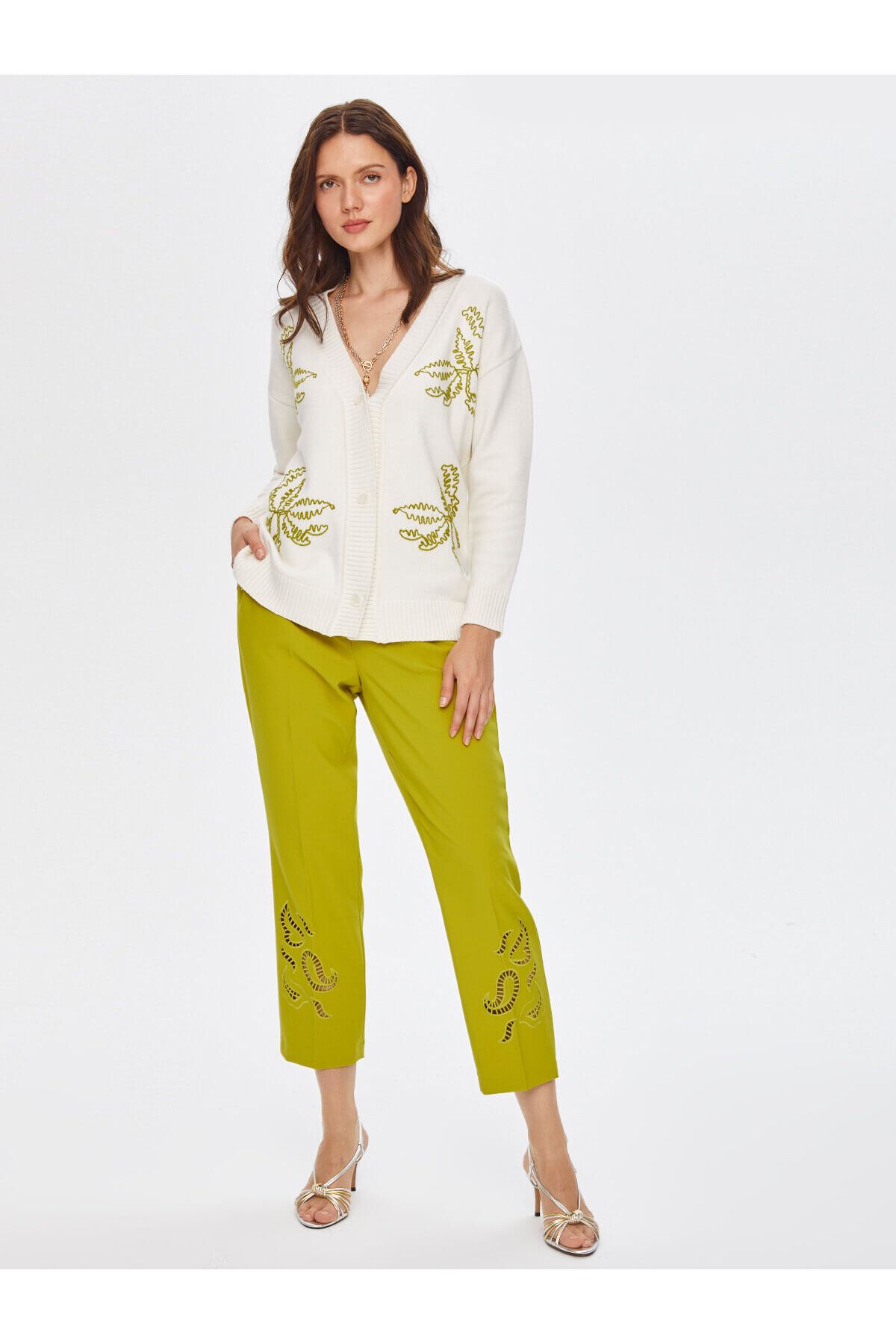 Faik Sönmez-Floral Embroidery Detailed Knitwear Cardigan 69652 2