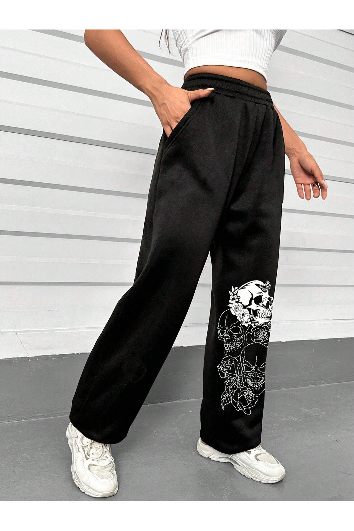 Mythologie Skull Flare Leg Sweatpants Jogger Black Printed Women s Wide Leg High Waist Summer Trendyol