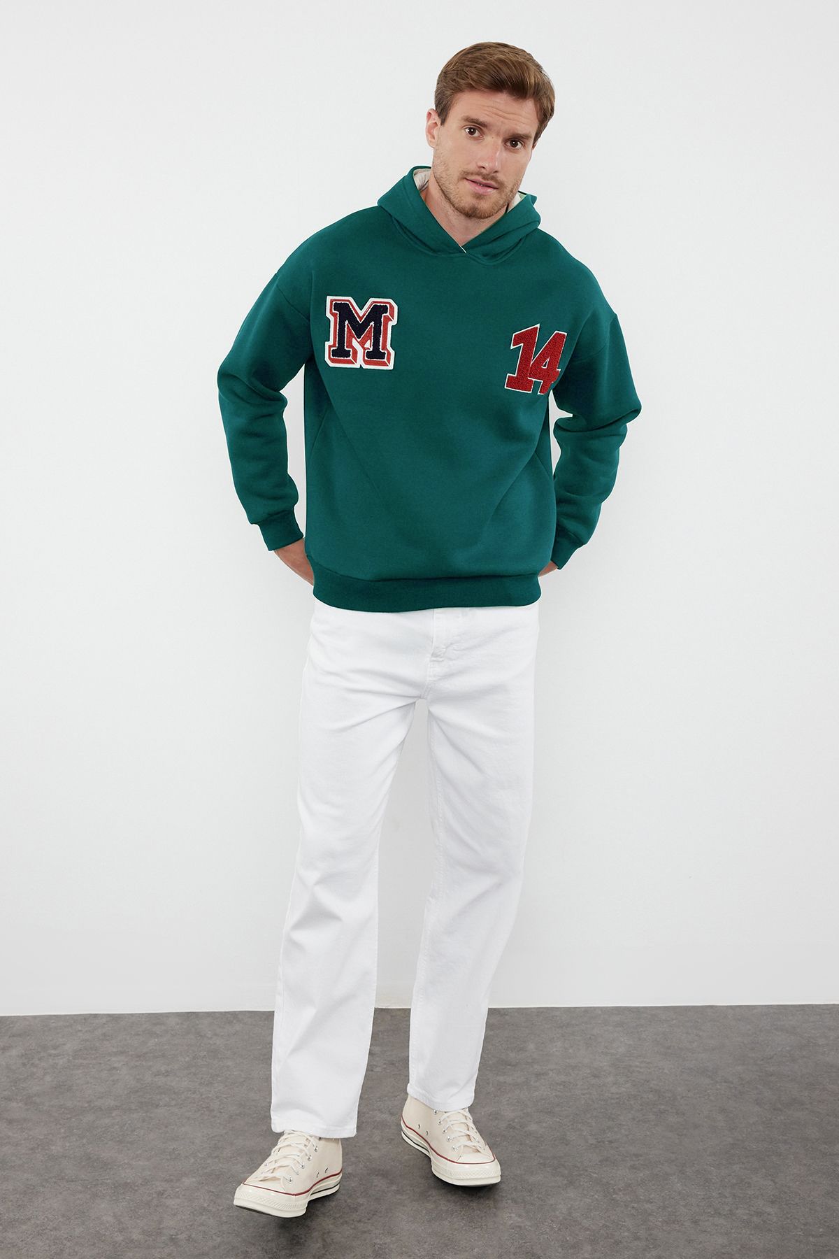 trendyol-man-mens-green-slogan-long-oversized