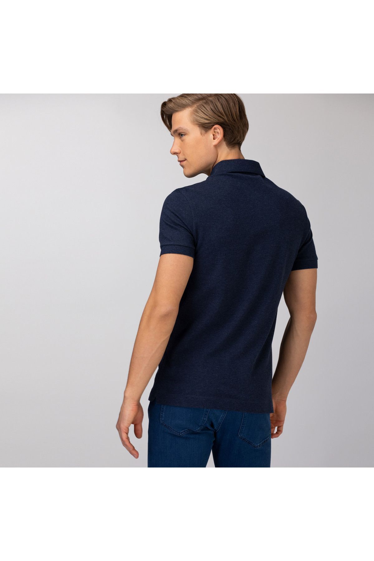 تی شرت یقه پولو آبی مردانه چوگان مناسب و Lacoste