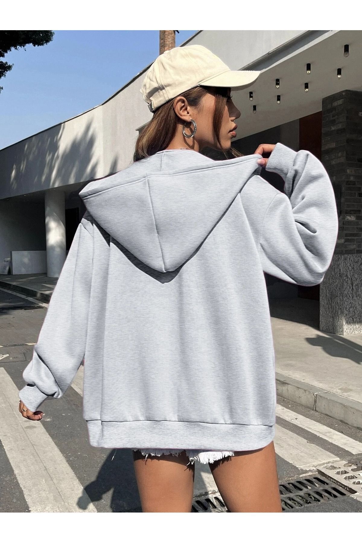 Hope Hırka - Gri Baskılı Kışlık Oversize Kapüşonlu Fermuarlı Cep Detaylı Hırka — خاکستری HOPEHIRKA-MR — تصویر 2 از 5