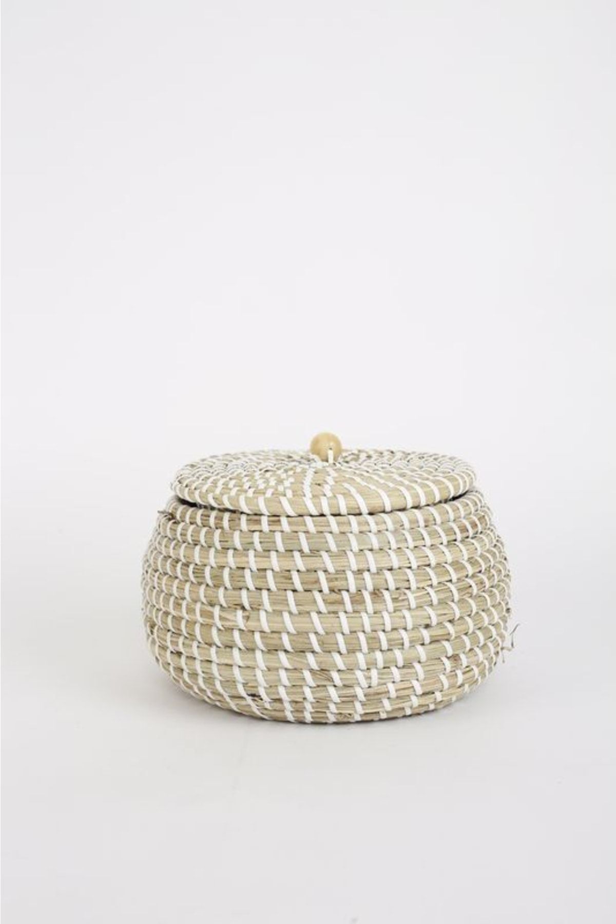 KANCAEV-Box, Wicker, Round with lid, Large, Diameter: 22cm. Load:15cm. 2