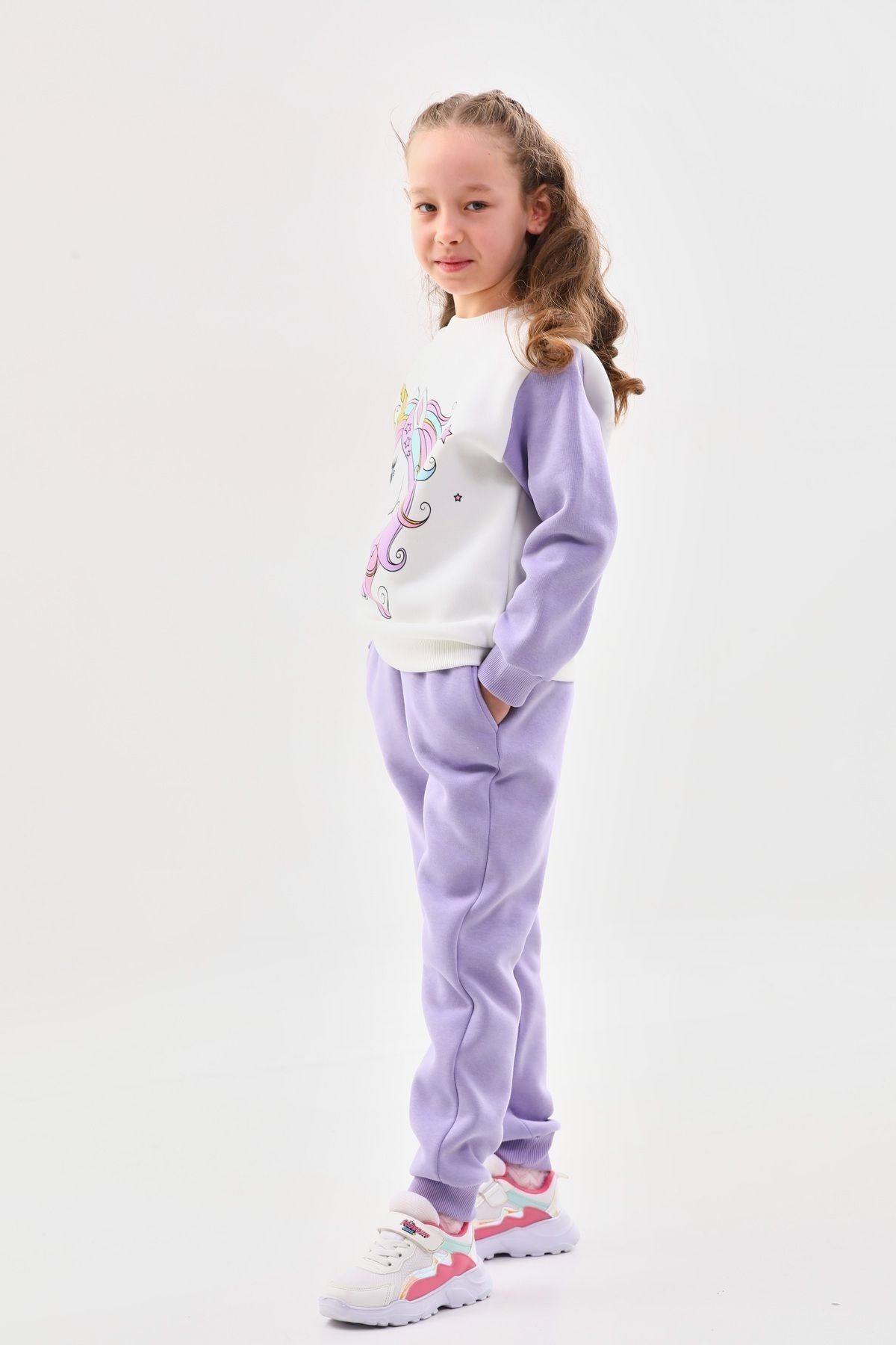 https://cdn.dsmcdn.com/ty1467/product/media/images/prod/QC/20240806/20/9a8306a5-9b2b-390a-b027-b3269f56d723/1_org_zoom.jpg