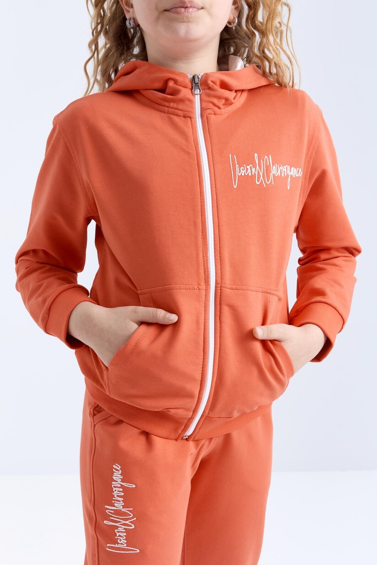 TOMMY LIFE-Trainingsanzug-Set für Mädchen – orangefarbene Textstickerei, Kapuze, bequeme Form – 75057 8