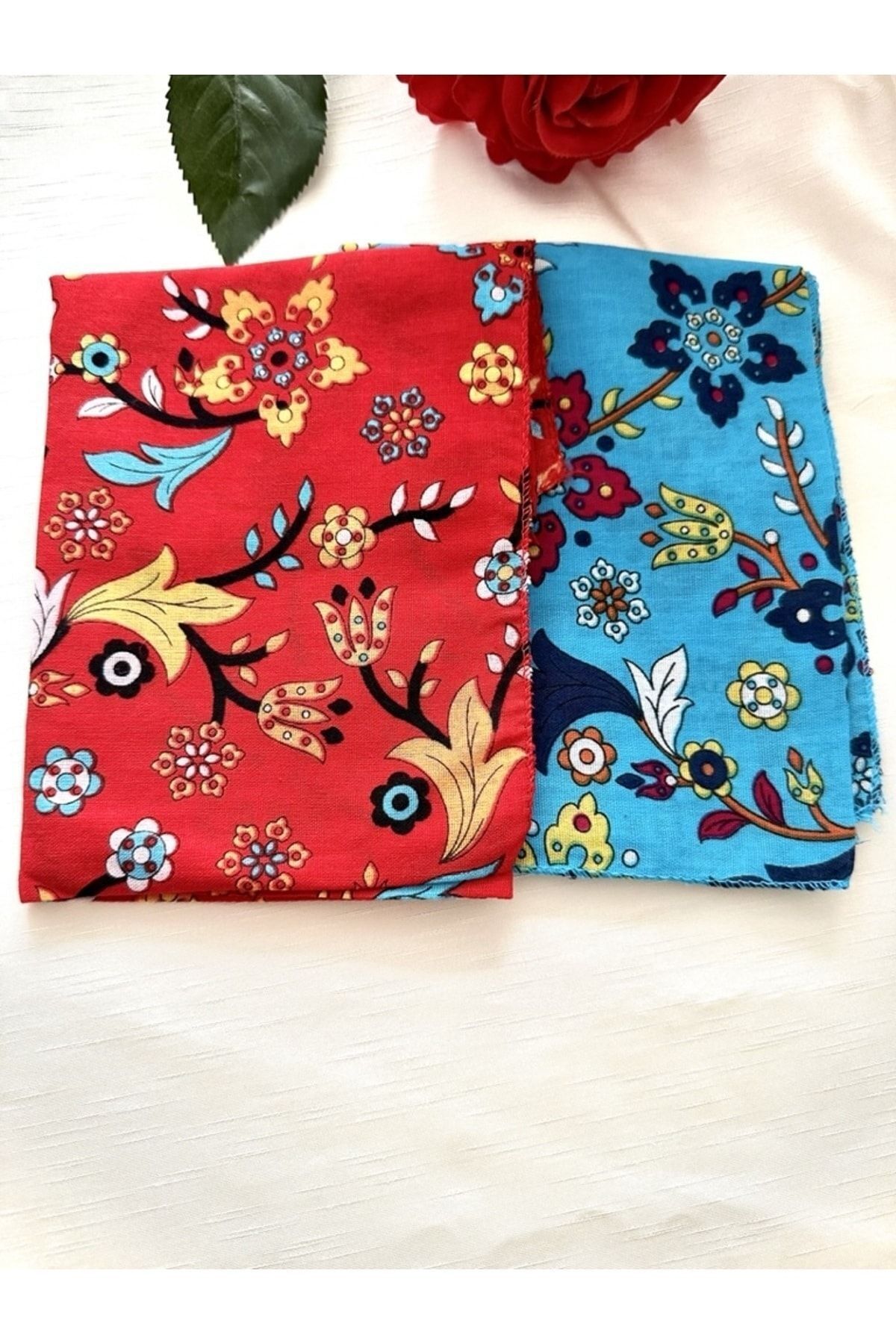 Mavi Ve Kırmızı Renk Ikili Çiçek Desenli %100 Koton Bandana, Saç Bandı