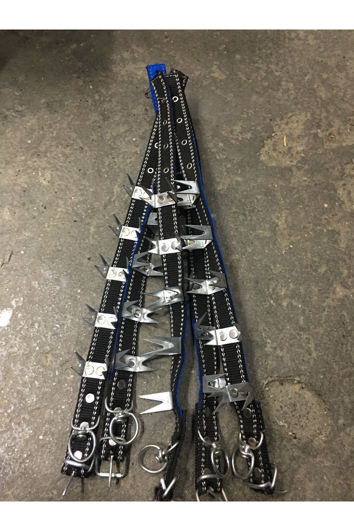 ANKA SARACİYE Arı Ticaret Köpek Tasması Dikenli