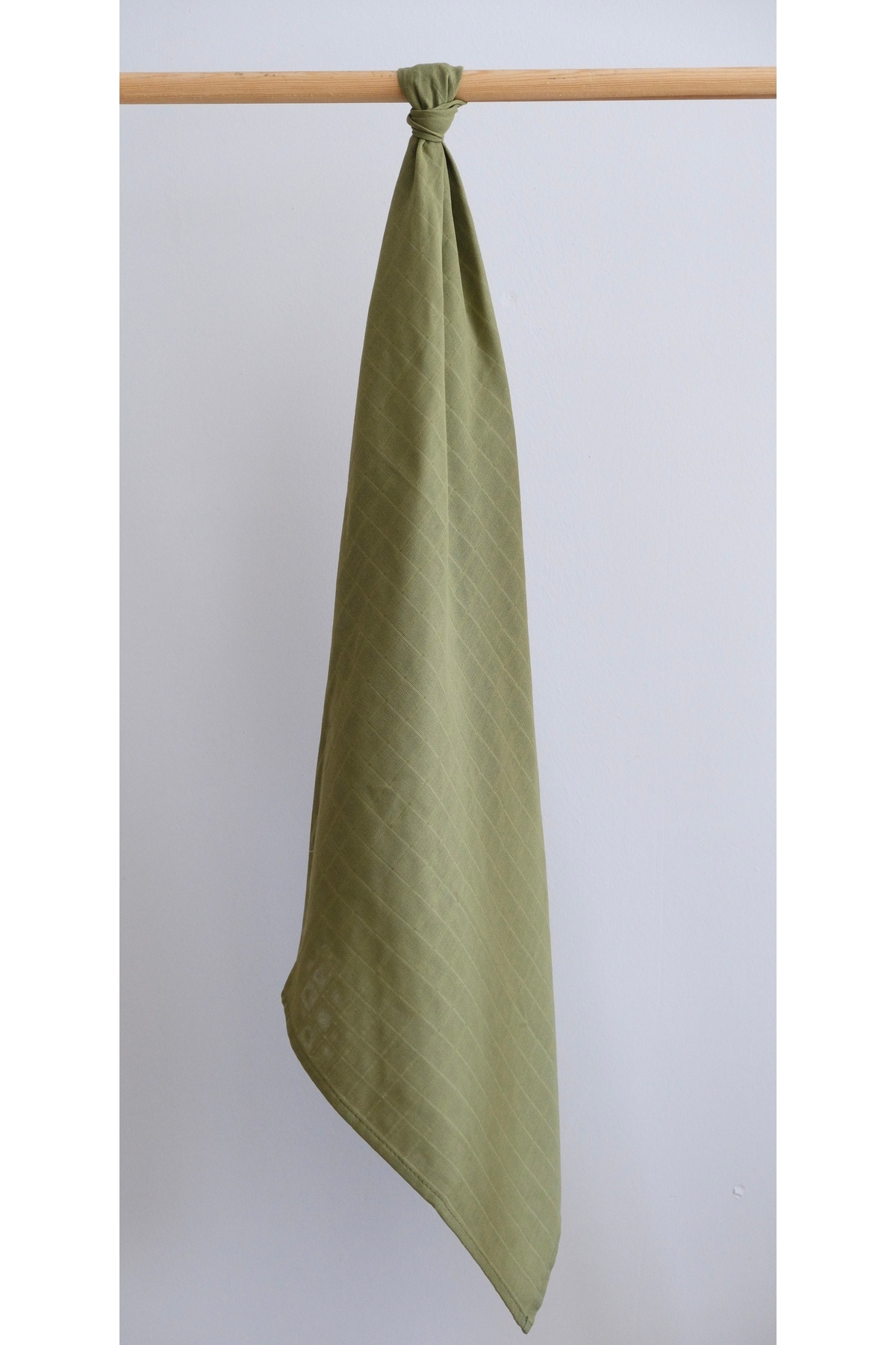 runbaby %100 Pamuk Bebek Yeşil Müslin Seti 75x75cm Örtü Fular Emzik Askısı fotoğrafı 2 (önizleme)