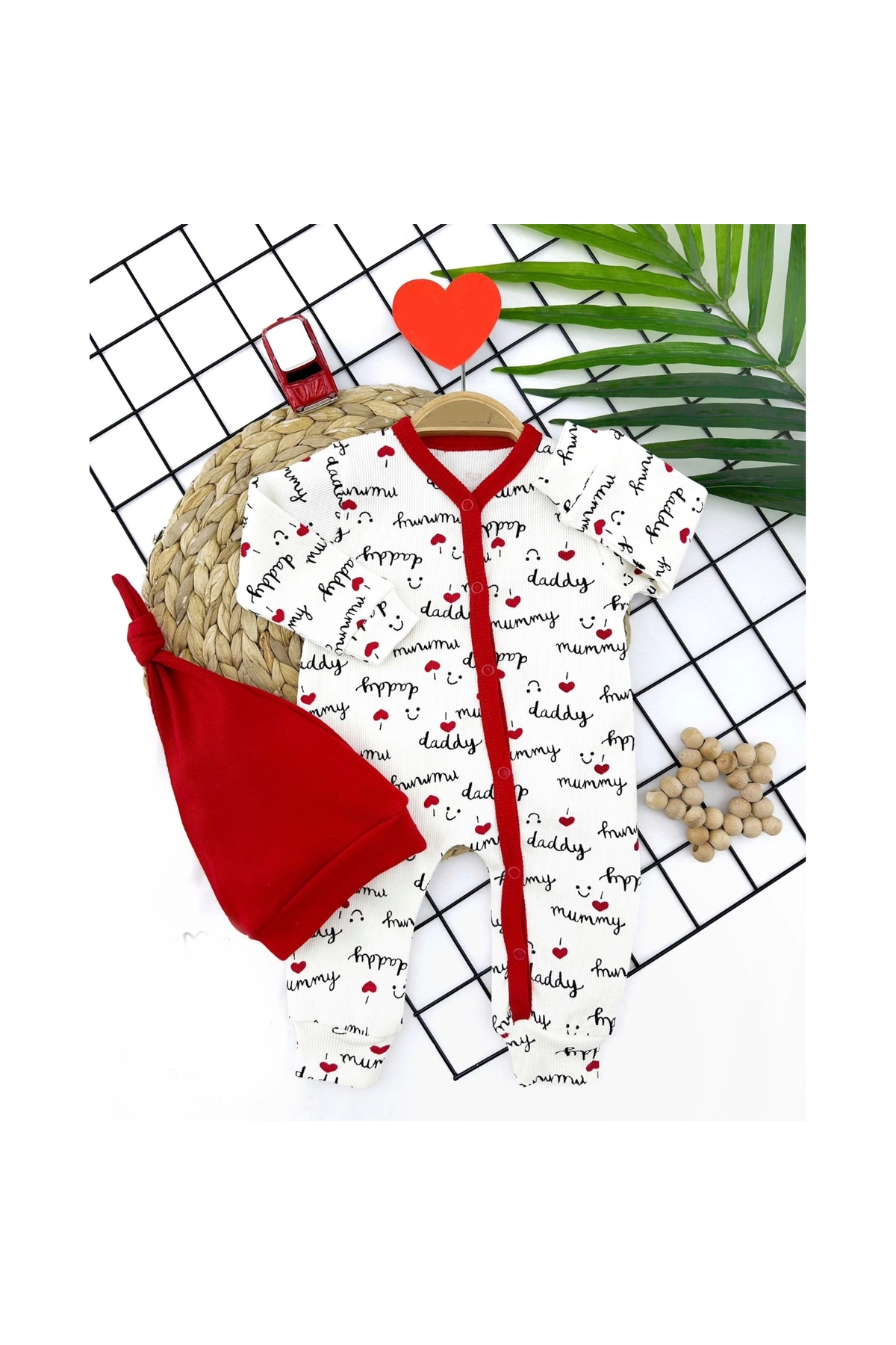 3-6-9-12 Months 2-Piece Baby Girl and Boy Baby Rompers with Hat, Snap Fasteners and Text Printing