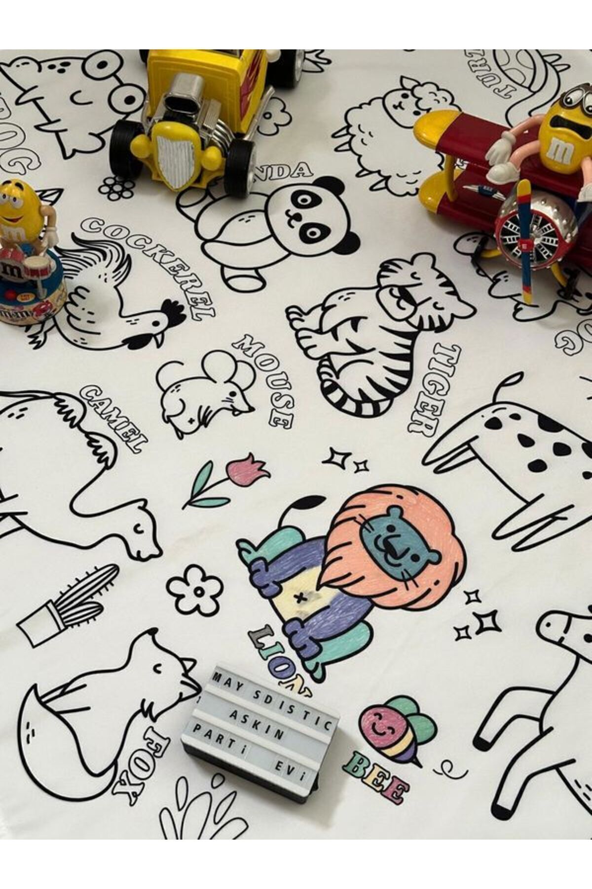 Aşkın Parti Evi Eğitici Boyama Örtüsü Makinada Yıkanabilir Su Geçirmez 100x149cm fotoğrafı 3 (önizleme)