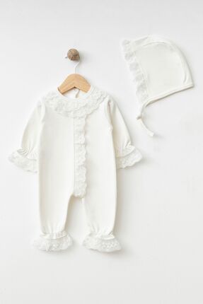 BABYLİM Zarif Dantel Detaylı %100 Pamuk Kız Bebek Mevlütlük Tulum Seti Ekru