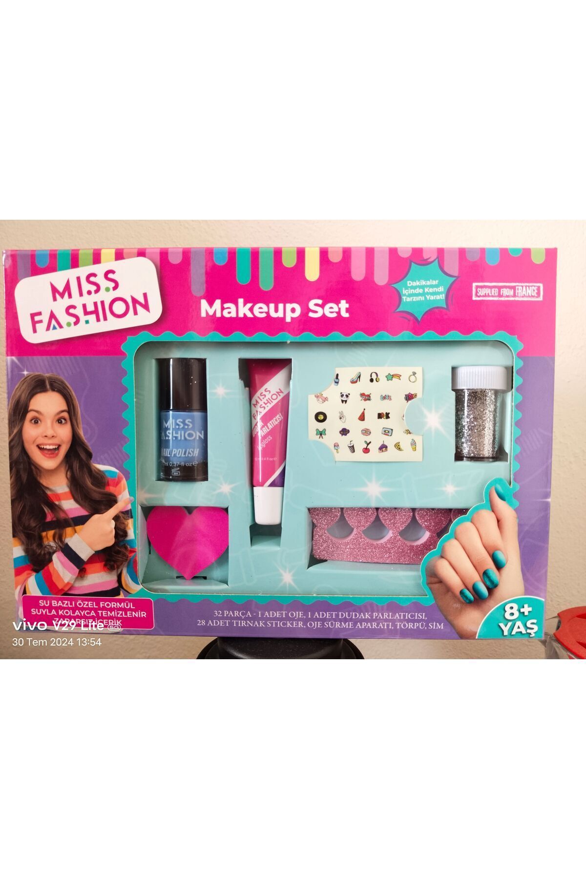 populeroyuncak-Miss Fashion Makeup Makeup Beauty Kit Water Easy Cleaning Nail Care Kit Nail Art 5