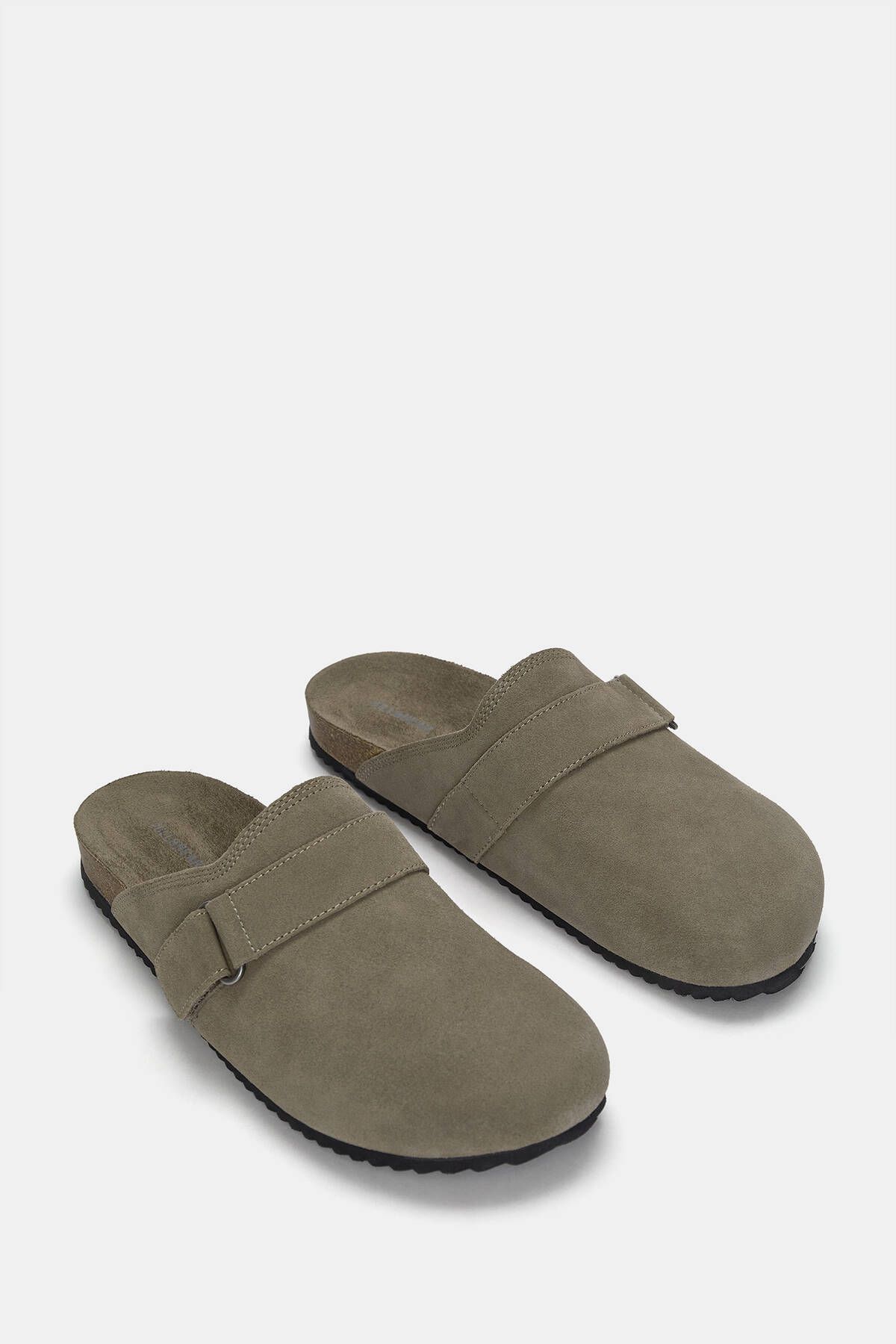 کفش سبز رنگ کتان برند پل اند بیر  Pull & Bear