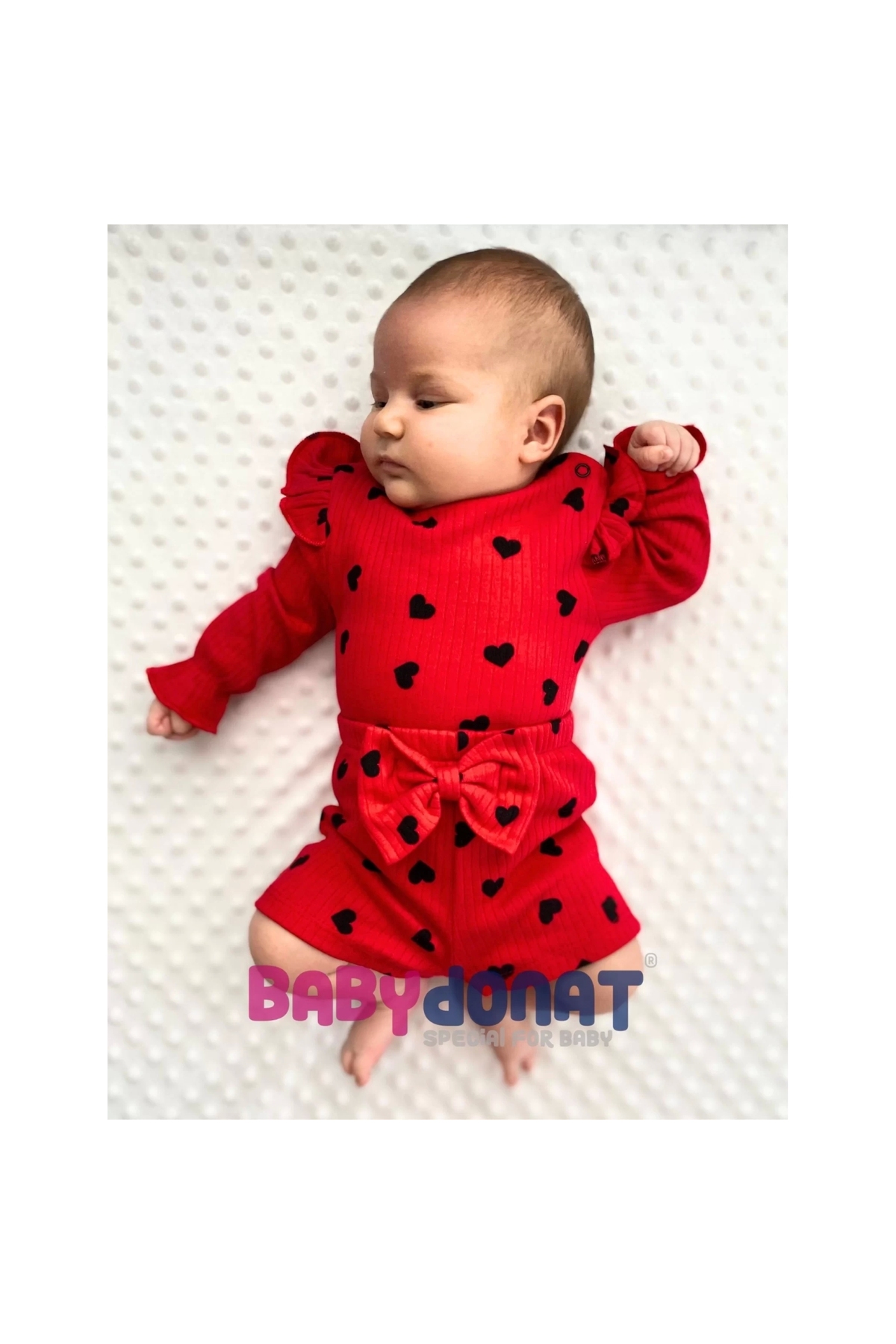 Heart Patterned 2-Piece Baby Girl Set with Shorts