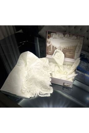 Evabeauty Masa Örtüsü  Takımı 8 Kişilik Kadife