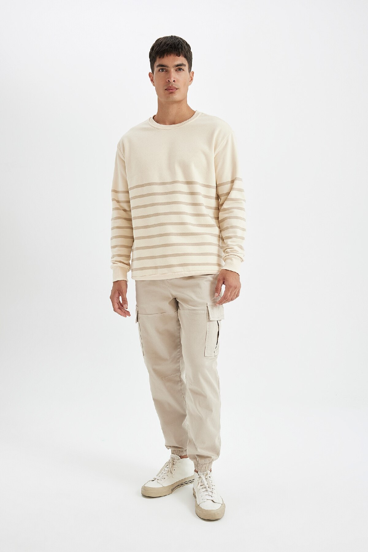 سویشرت مردانه دفاکتو | D2397AX24AU Defacto - Image 2