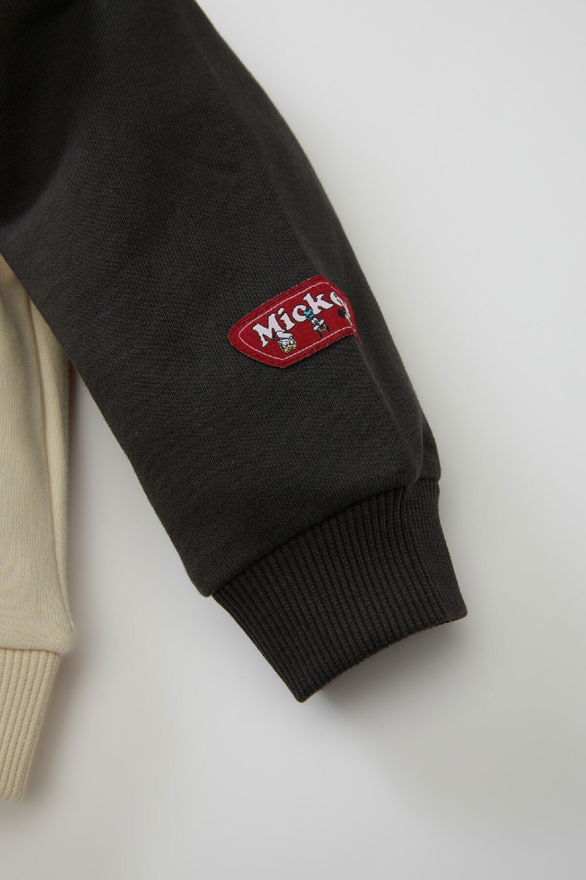 سویشرت پسرانه دفاکتو | D1887A524AU Defacto - Image 3