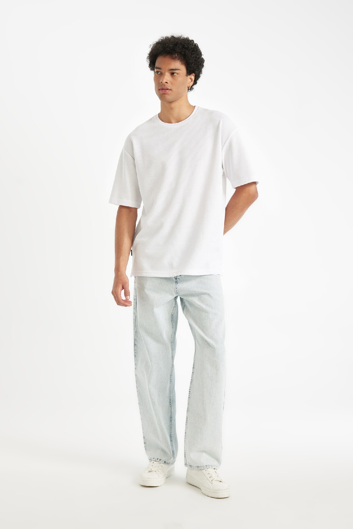 تی شرت مردانه دفاکتو | B4444AX24AU Defacto - Image 2