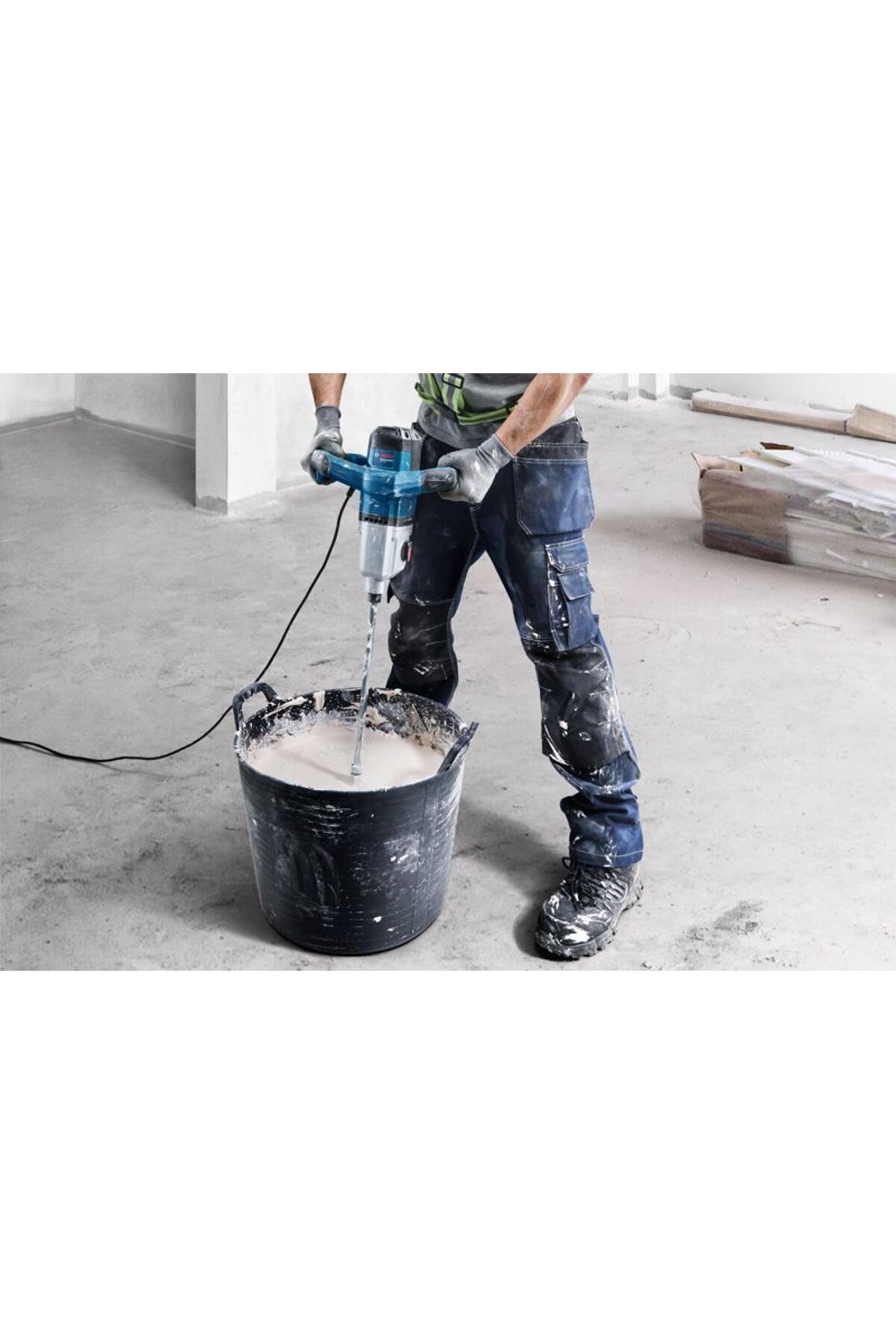 Bosch-GRW 140 Professional
Stirring Mechanism, Now, mix faster and with ease! |
Model code 06011C40L0 3