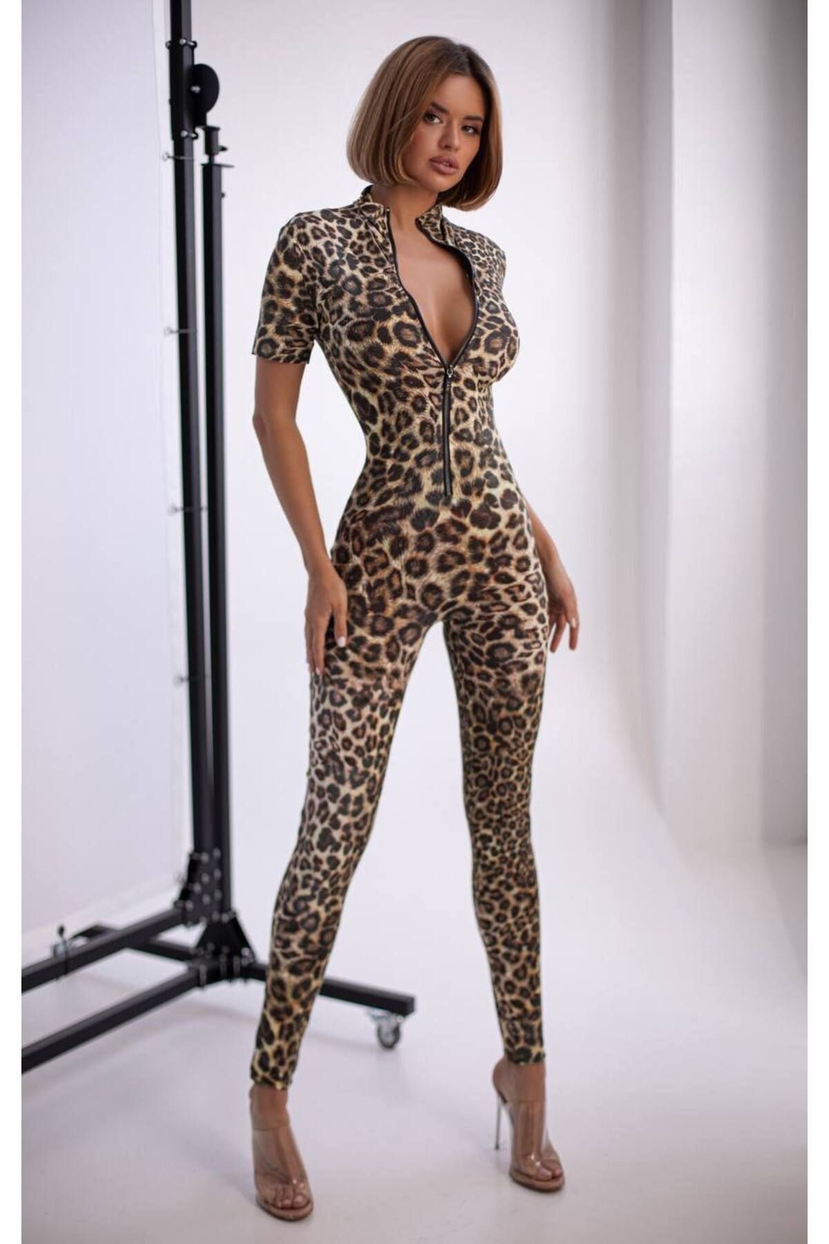 TAYT VEGAS-Leopard Patterned Stylish Jumpsuit 4