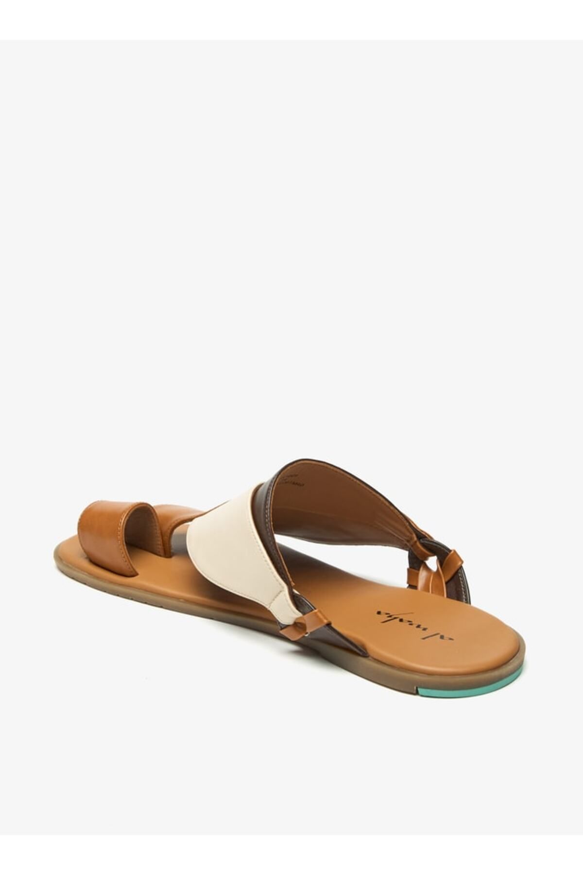 Al Waha-Colourblock Slip-On Arabic Sandals with Toe Loop Detail 2