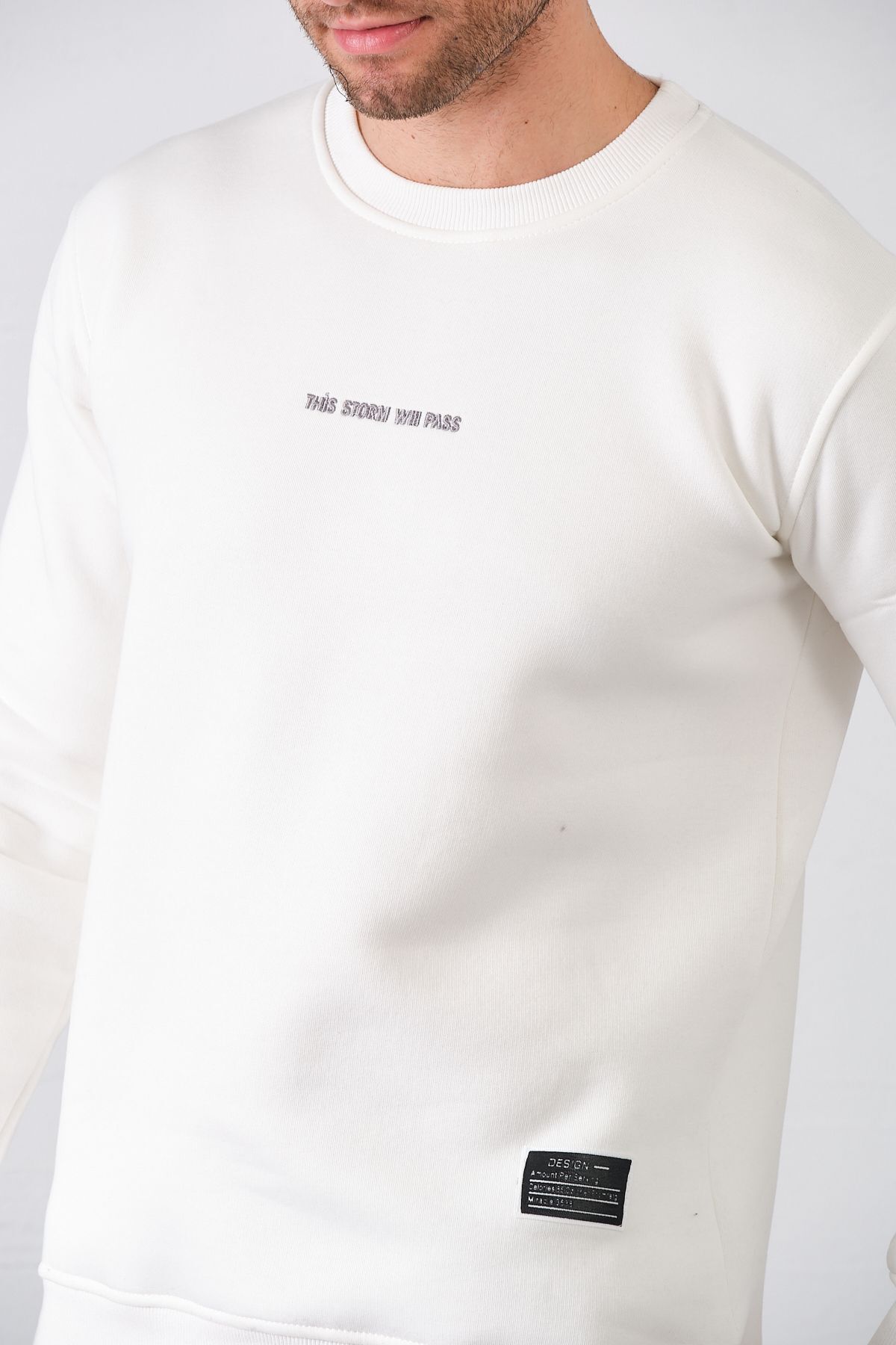 aziso  Erkek Nakışlı Slim Fit Bisiklet Yaka Beyaz Sweatshirt 3 Iplilk Şardonlu Kumaş - Görsel 8