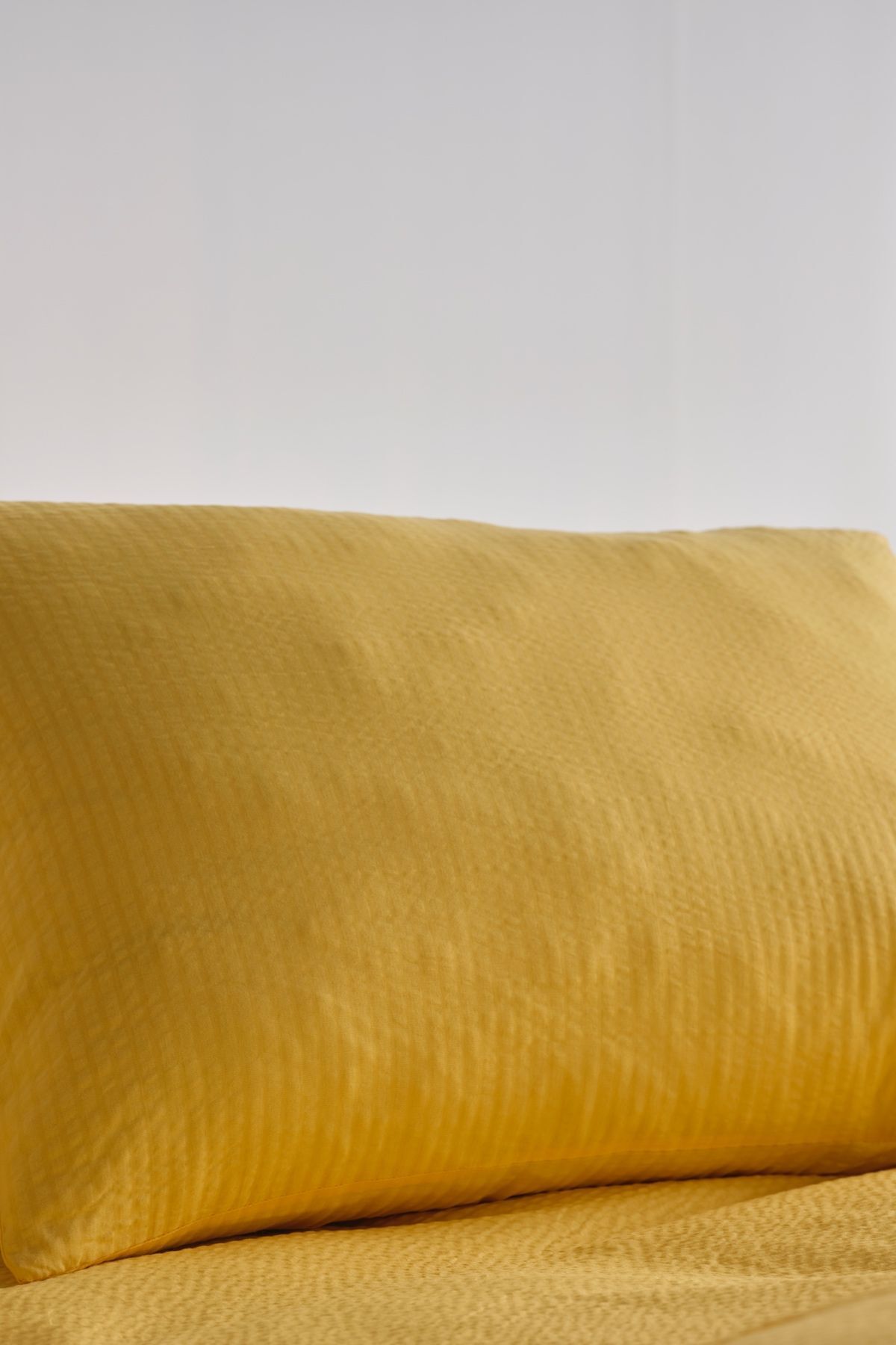 Doqu Home-Sofia Seersucker Bedding Set Yellow - Double 3