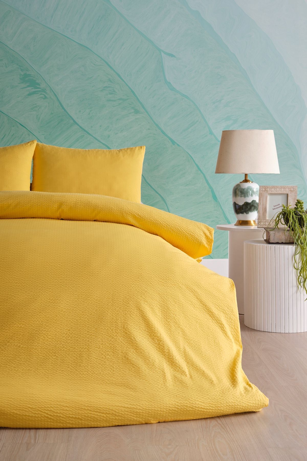 Doqu Home-Sofia Seersucker Bedding Set Yellow - Double 2