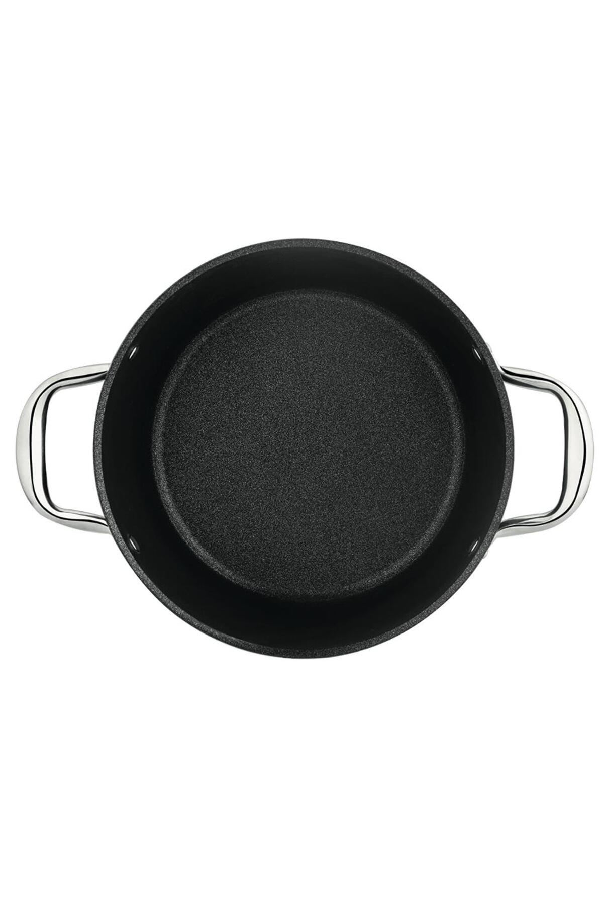 |FMS Karam Granite Egg Pan | Induction Compatible | Non-Stick Titanium Coating 20 Cm |