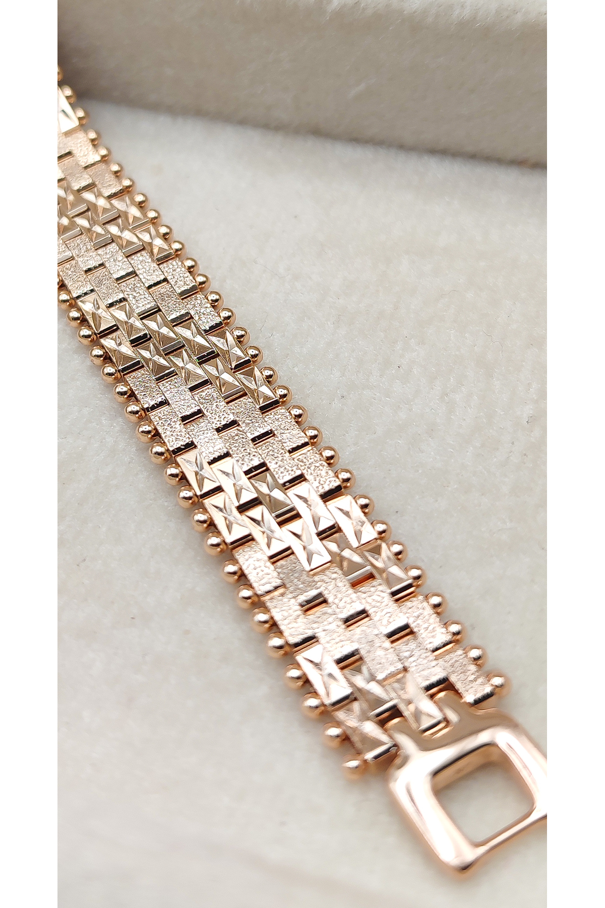 Hasır Bileklik Kalın Ezme Yassı Model Çelik Kararmaz Xuping 2 Yıl Garantili