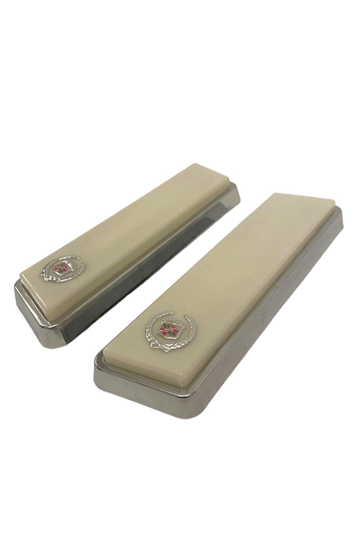 POLATLI OTO AKSESUAR CADİLLAC GAZETELİK BEYAZ IŞIK DİREK LAMBA İÇ AYDINLATMA