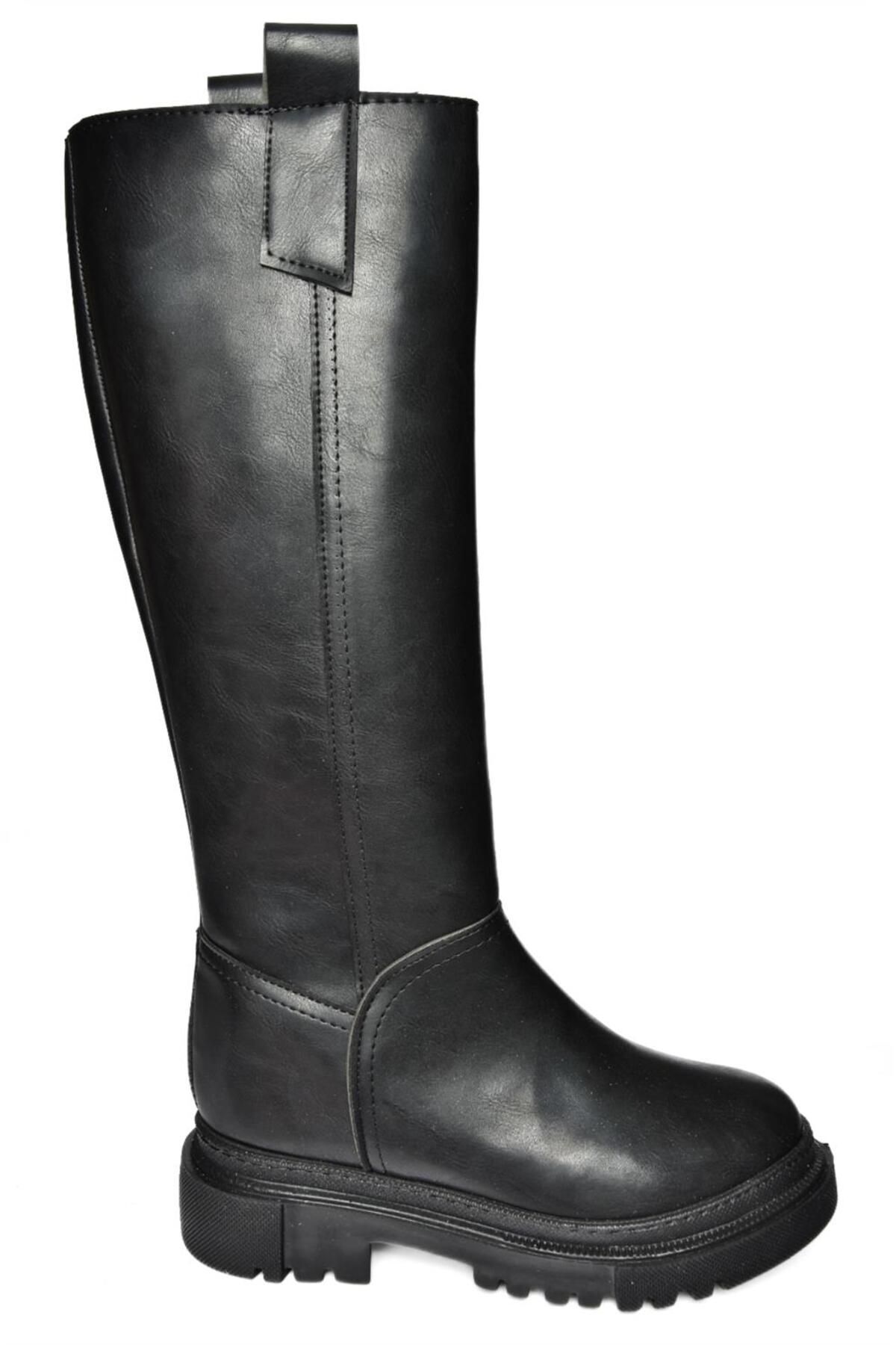 Fox Shoes-Dámské kozačky s černou kůží se silnou podrážkou 6