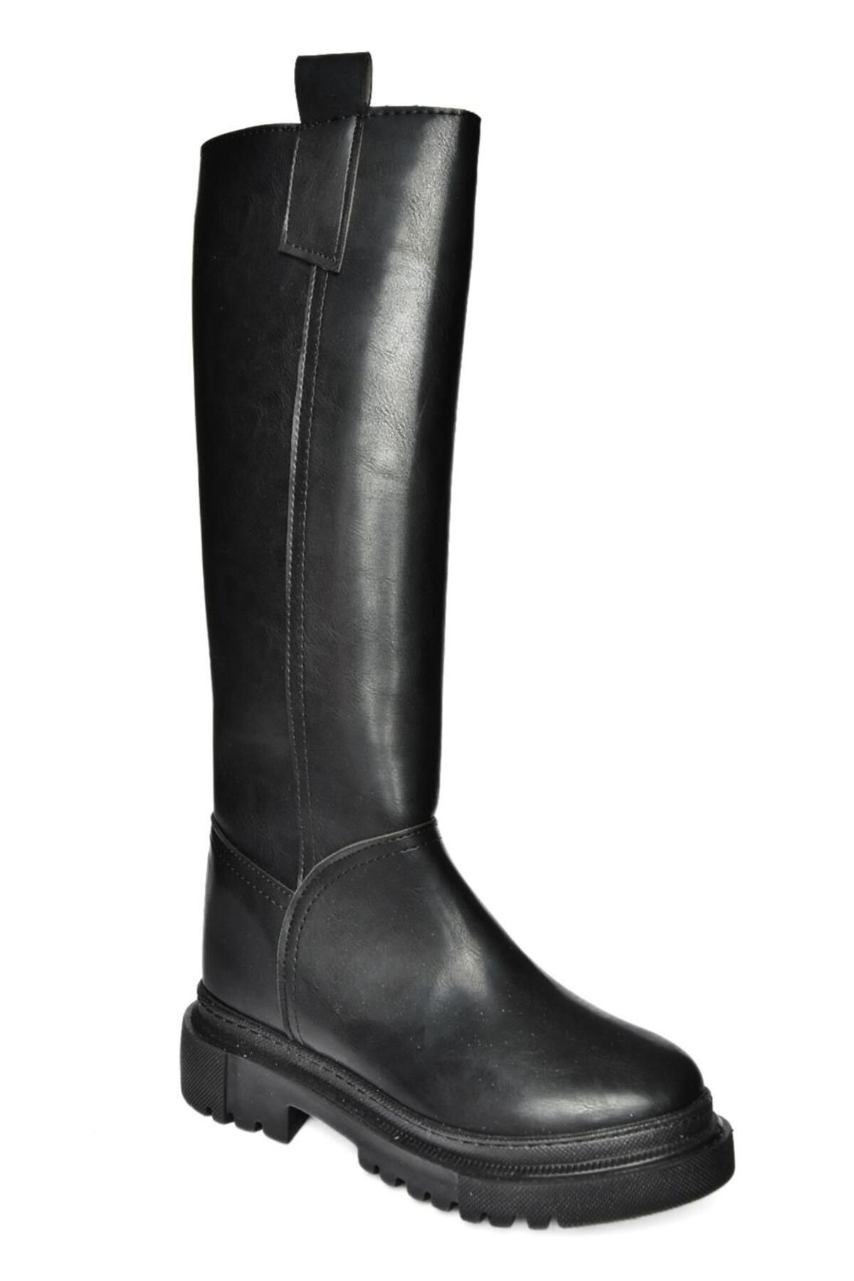 Fox Shoes-Dámské kozačky s černou kůží se silnou podrážkou 7