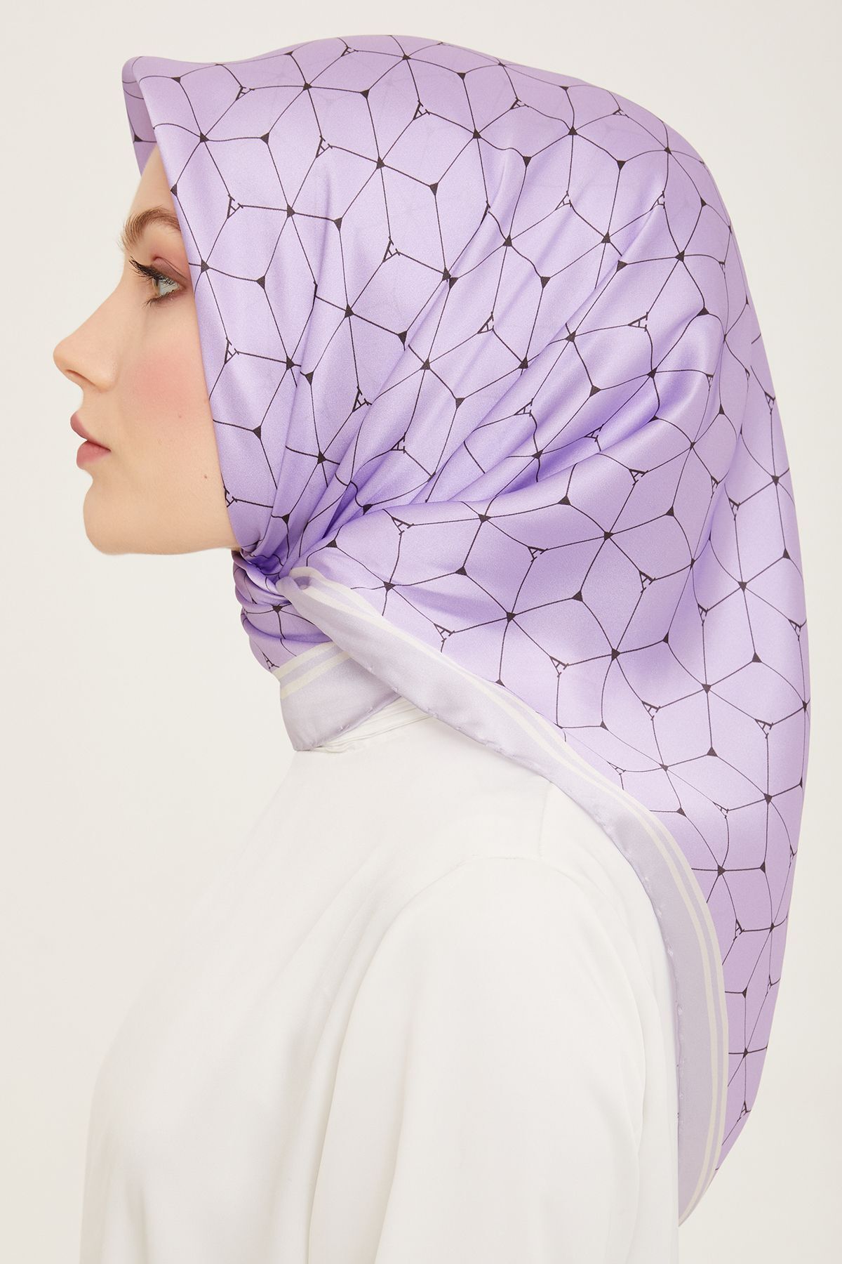 روسری زنانه آرمینه | E24YA9166D02 Armine - Image 2