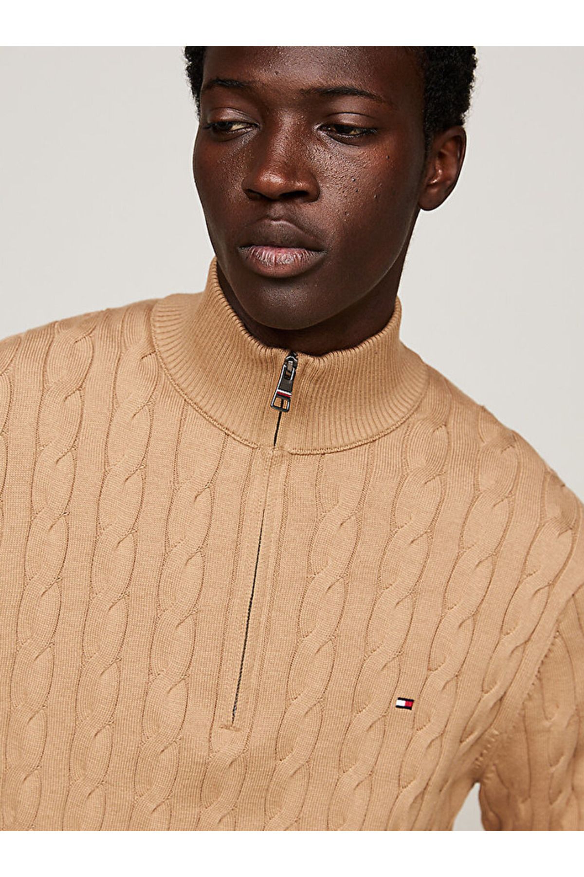 Tommy cable sweater top