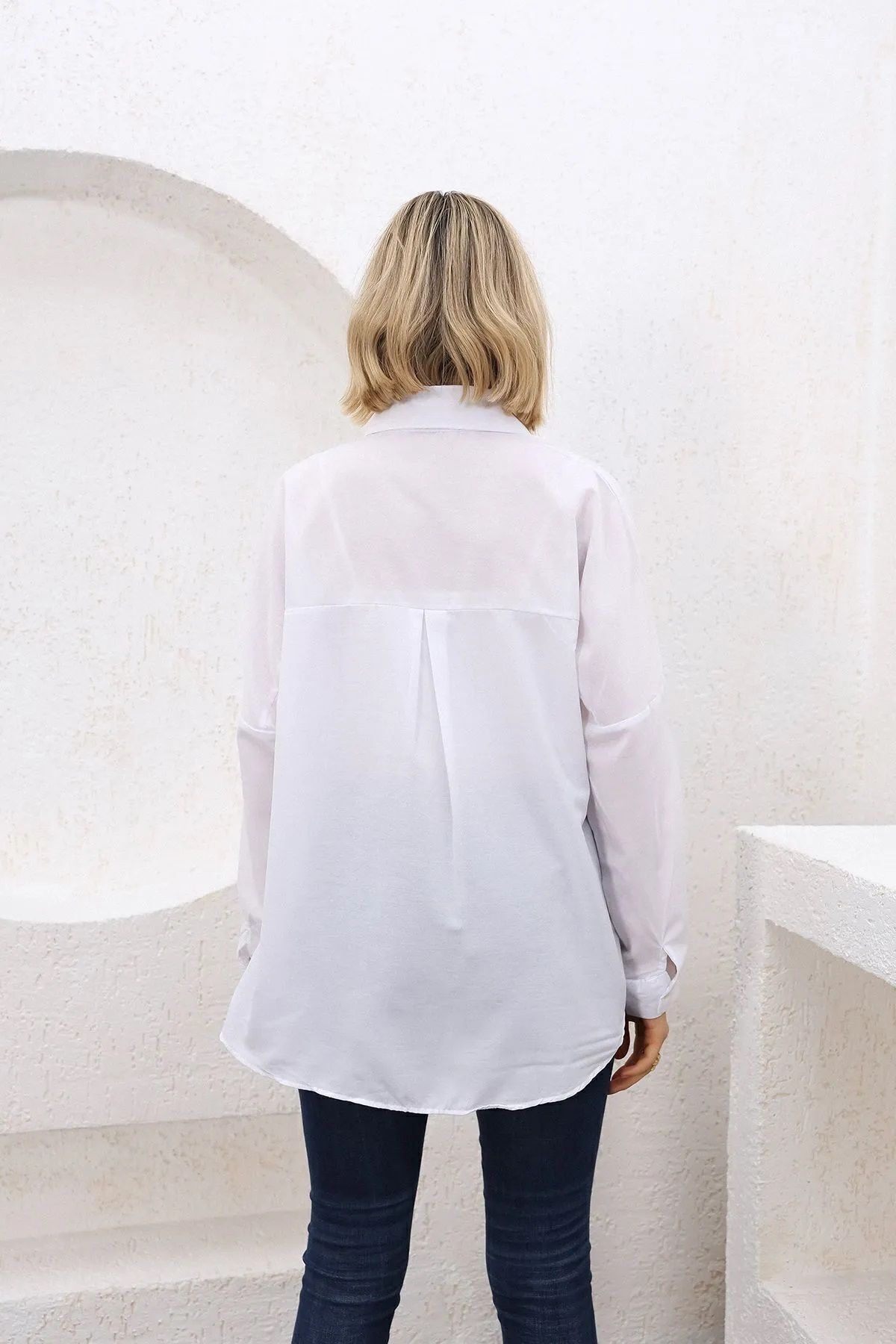 https://cdn.dsmcdn.com/ty1471/product/media/images/prod/QC/20240808/11/484bb444-2678-35cd-85e9-f6d28b06ce41/1_org_zoom.jpg