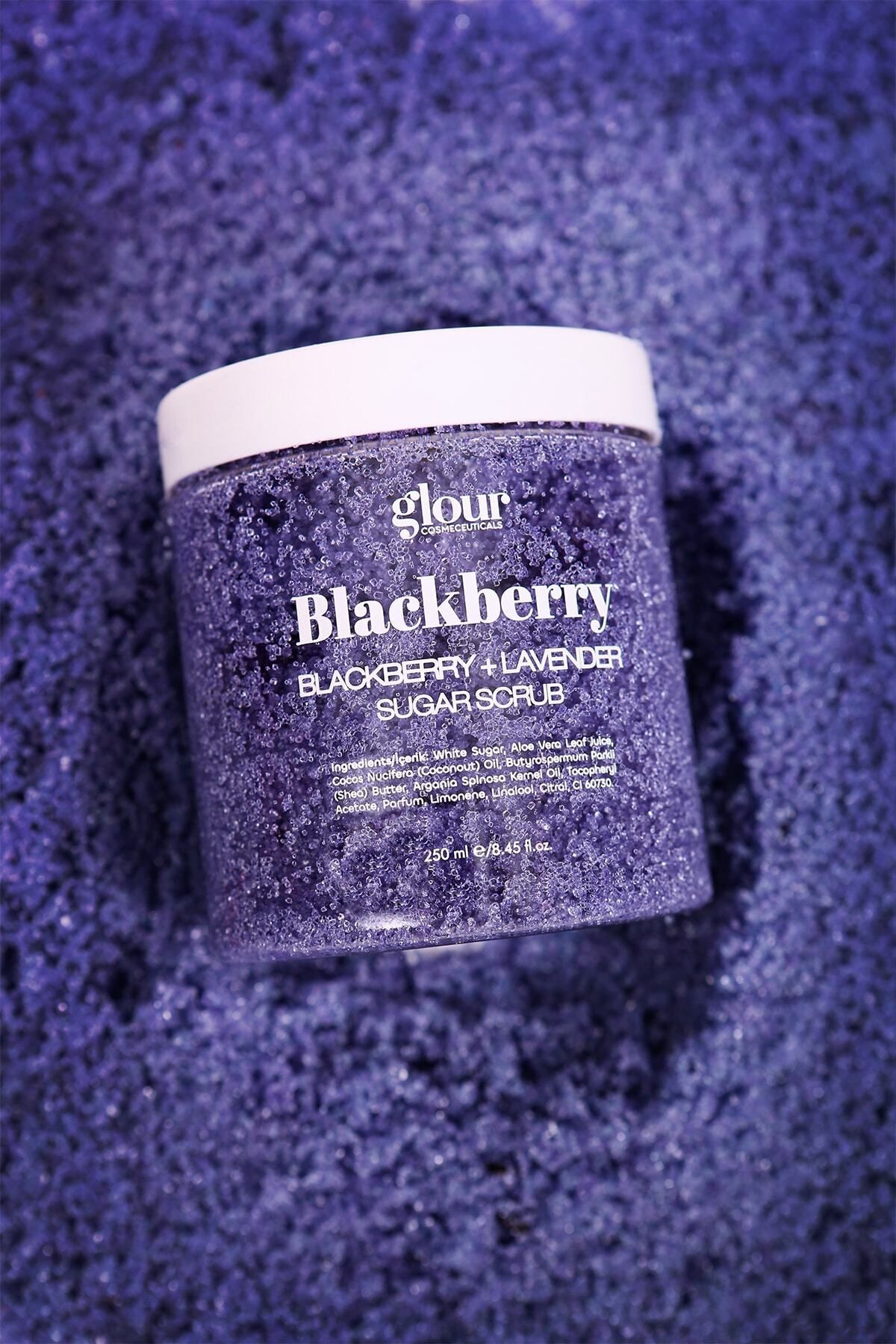 GLOUR-Revitalizing and Moisturizing Raspberry & Blackberry Peeling and Body Yogurt Set 3
