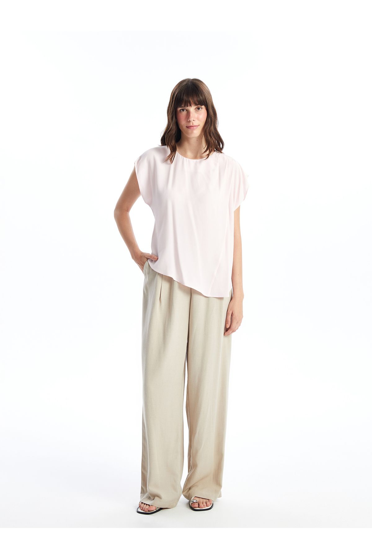 complete the look image