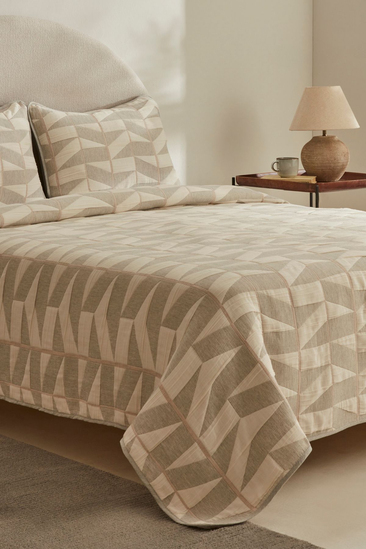 Karaca Home-طقم مفرش سرير مزدوج باللون الرمادي الفاتح من Estella 3