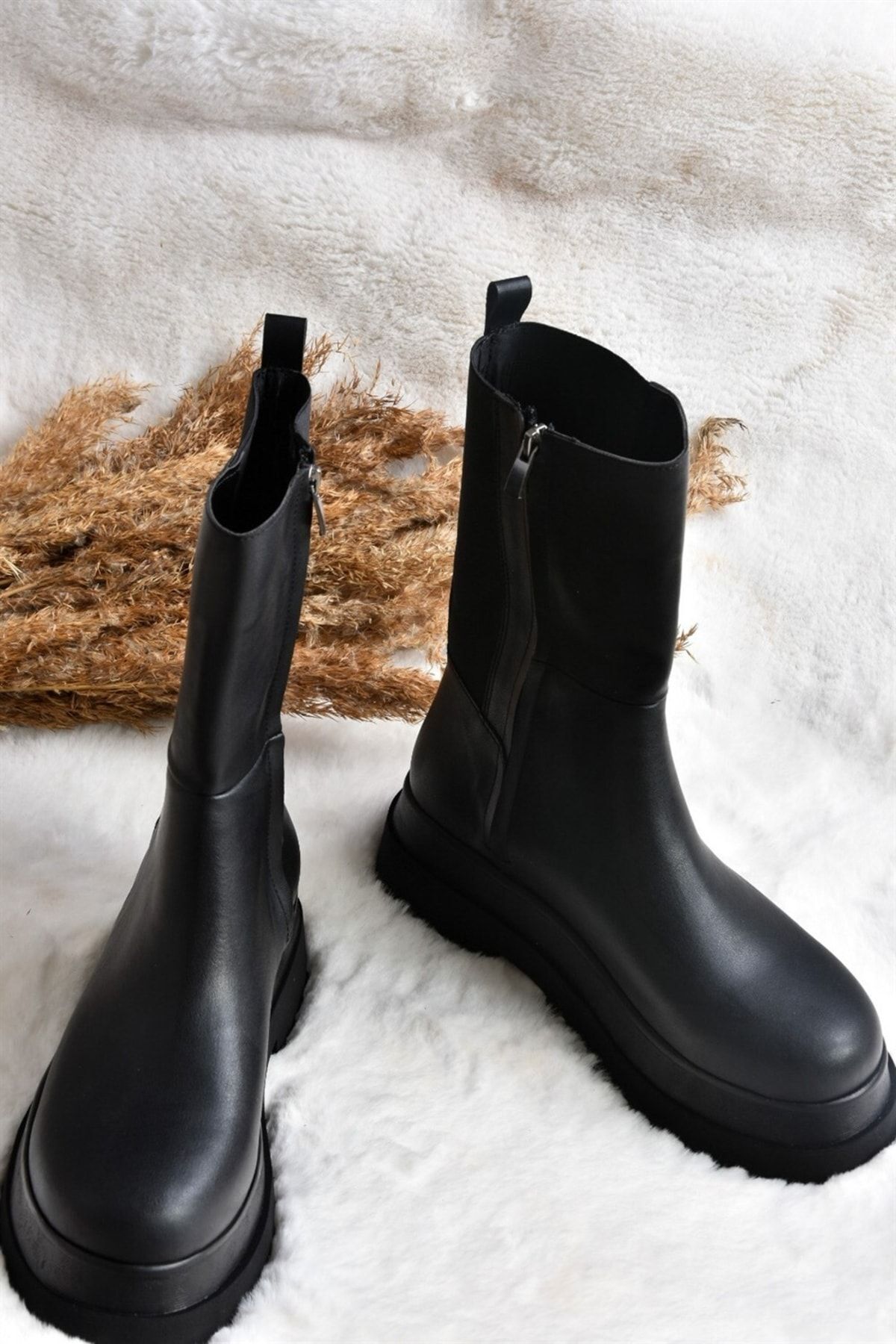 Fox Shoes-Schwarze Damenstiefel mit dicken Sohlen J267063109 5