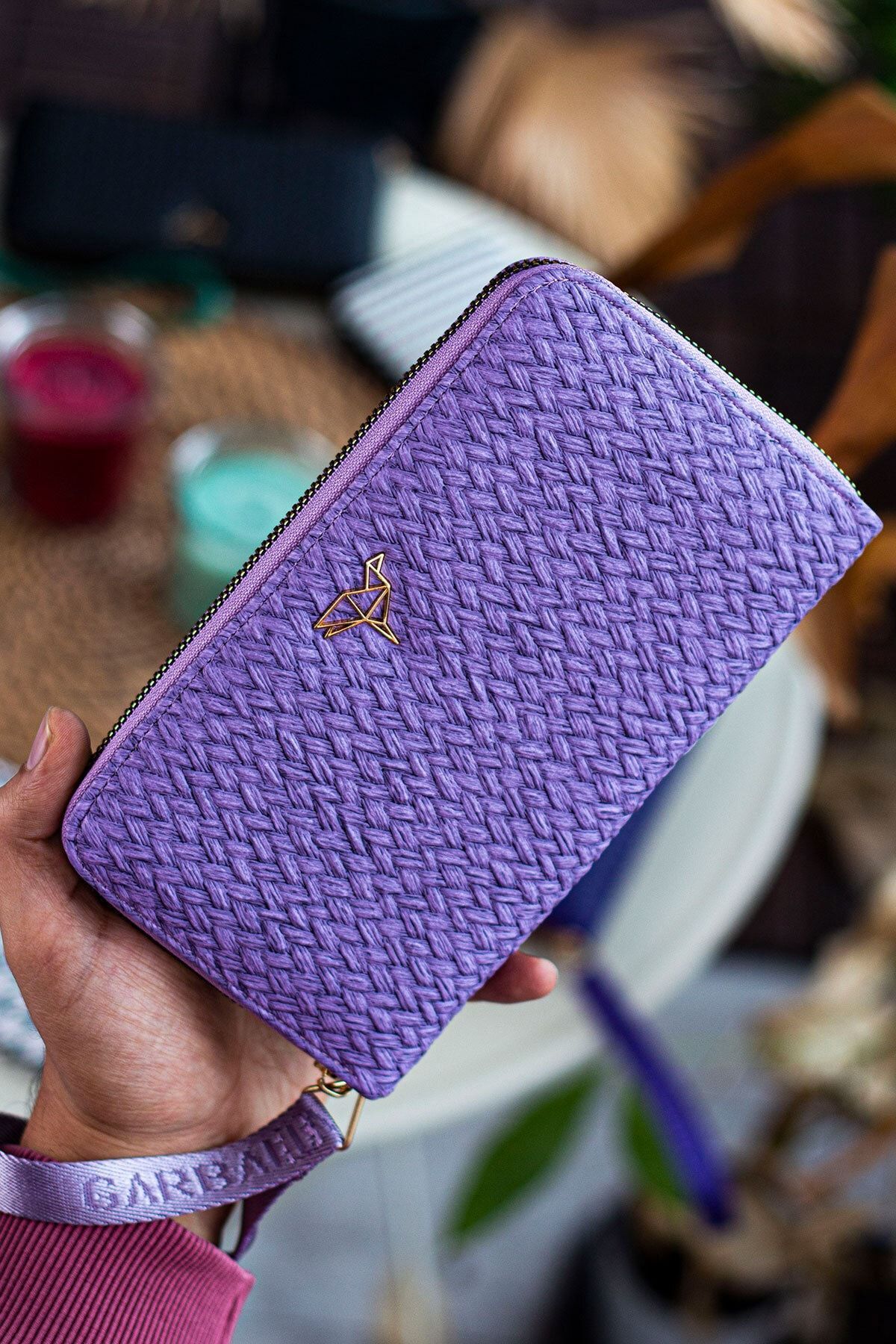 Garbalia-Tilburg Wrist Handle Wicker Weave Pattern Lilac Portfolio Wallet with Lots of Card Holders 6