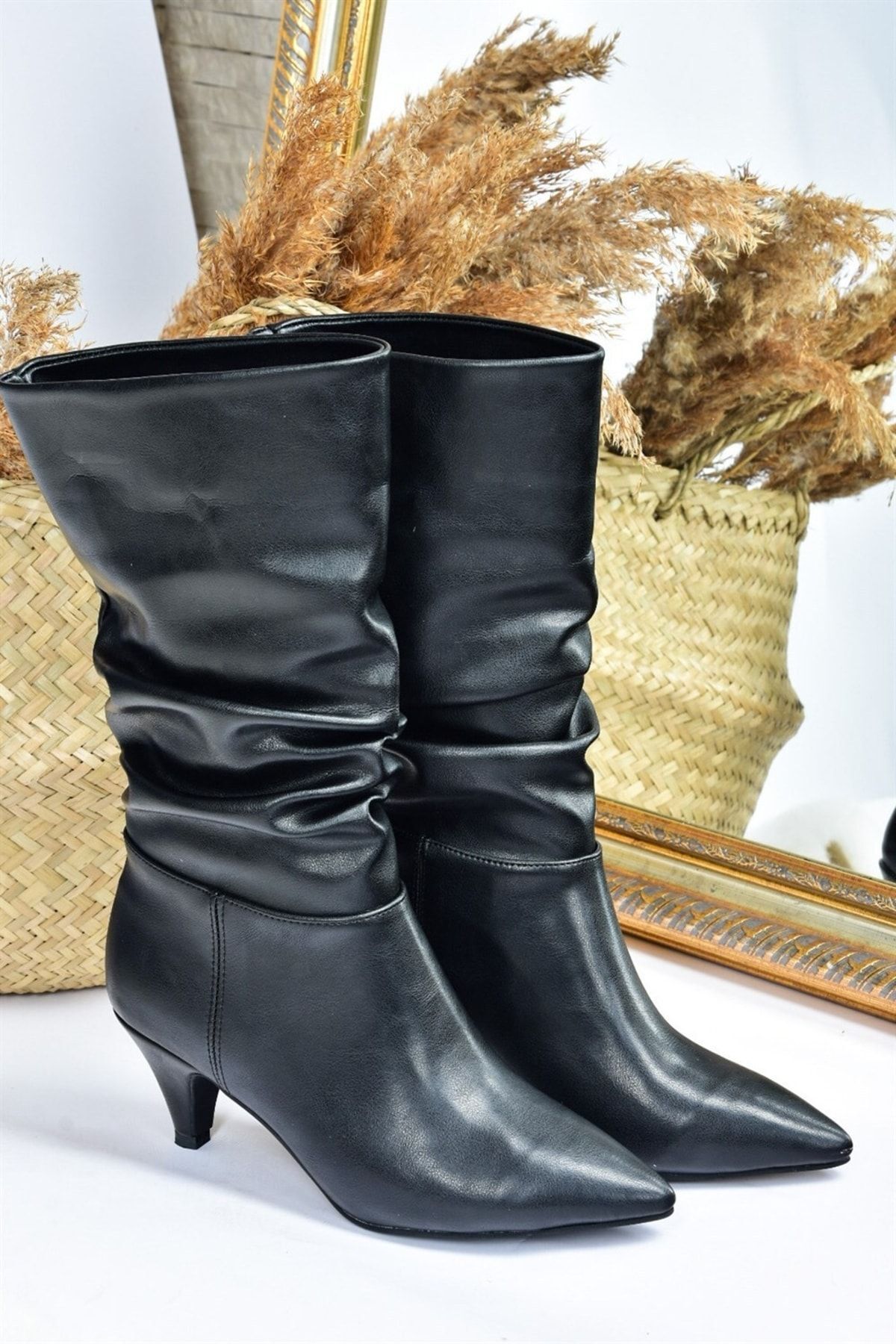 Fox Shoes-Schwarze Damenstiefel mit kurzem Absatz und Kordelzug, L404810609 6